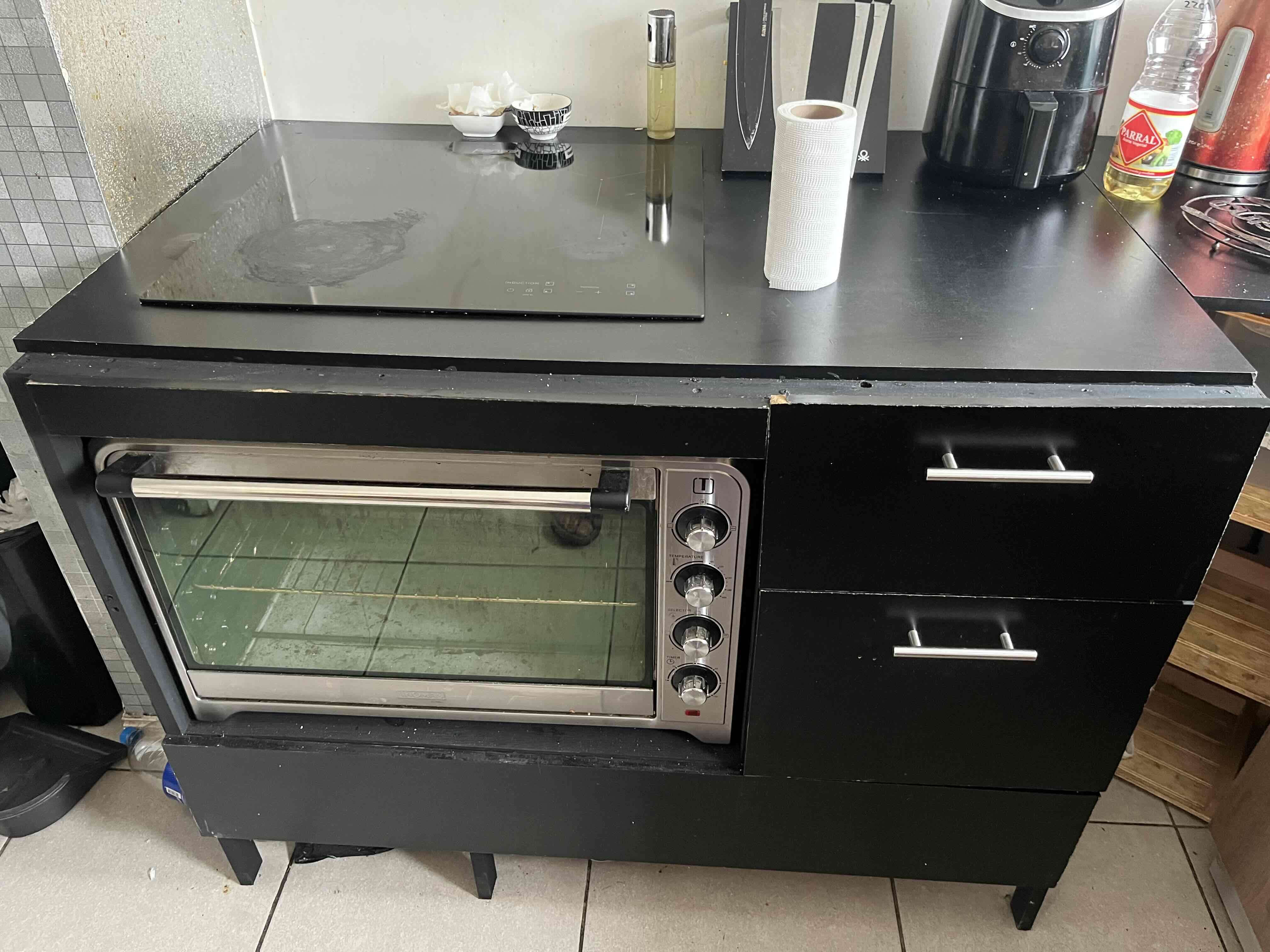 Cocina de induccion negra - miniatura 2