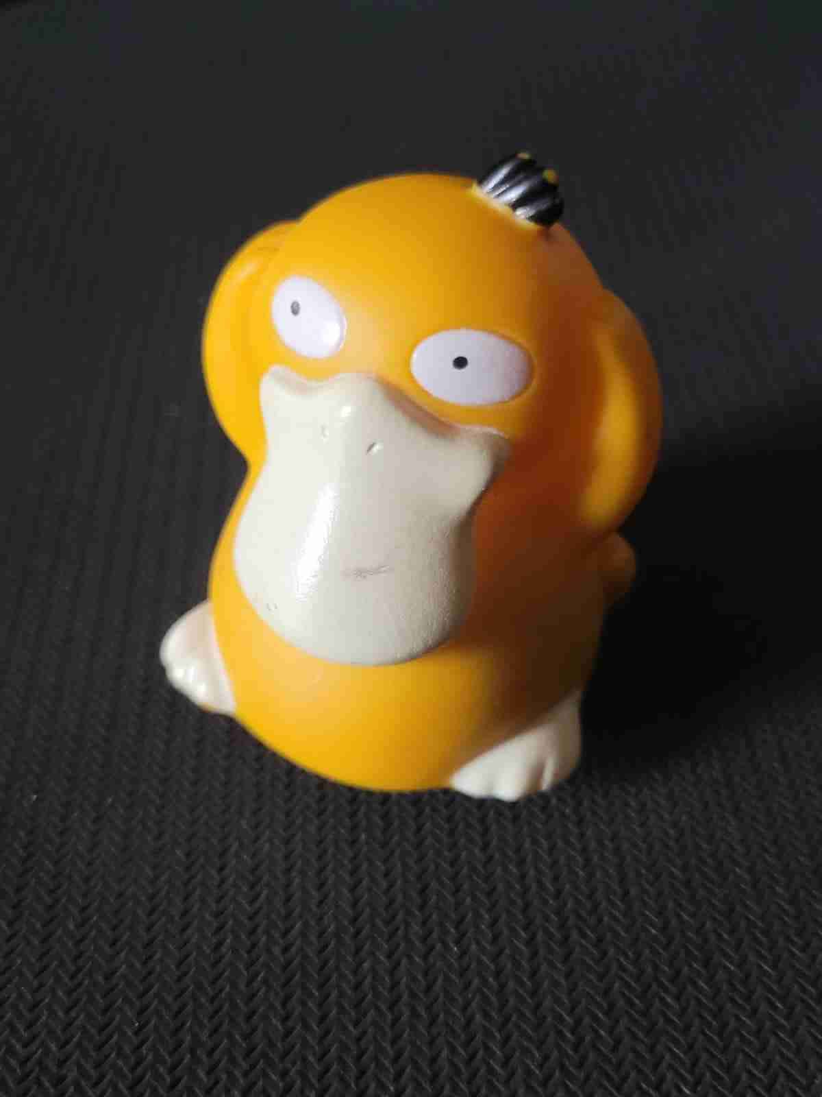 Figura de Psyduck Pokémon - miniatura 1