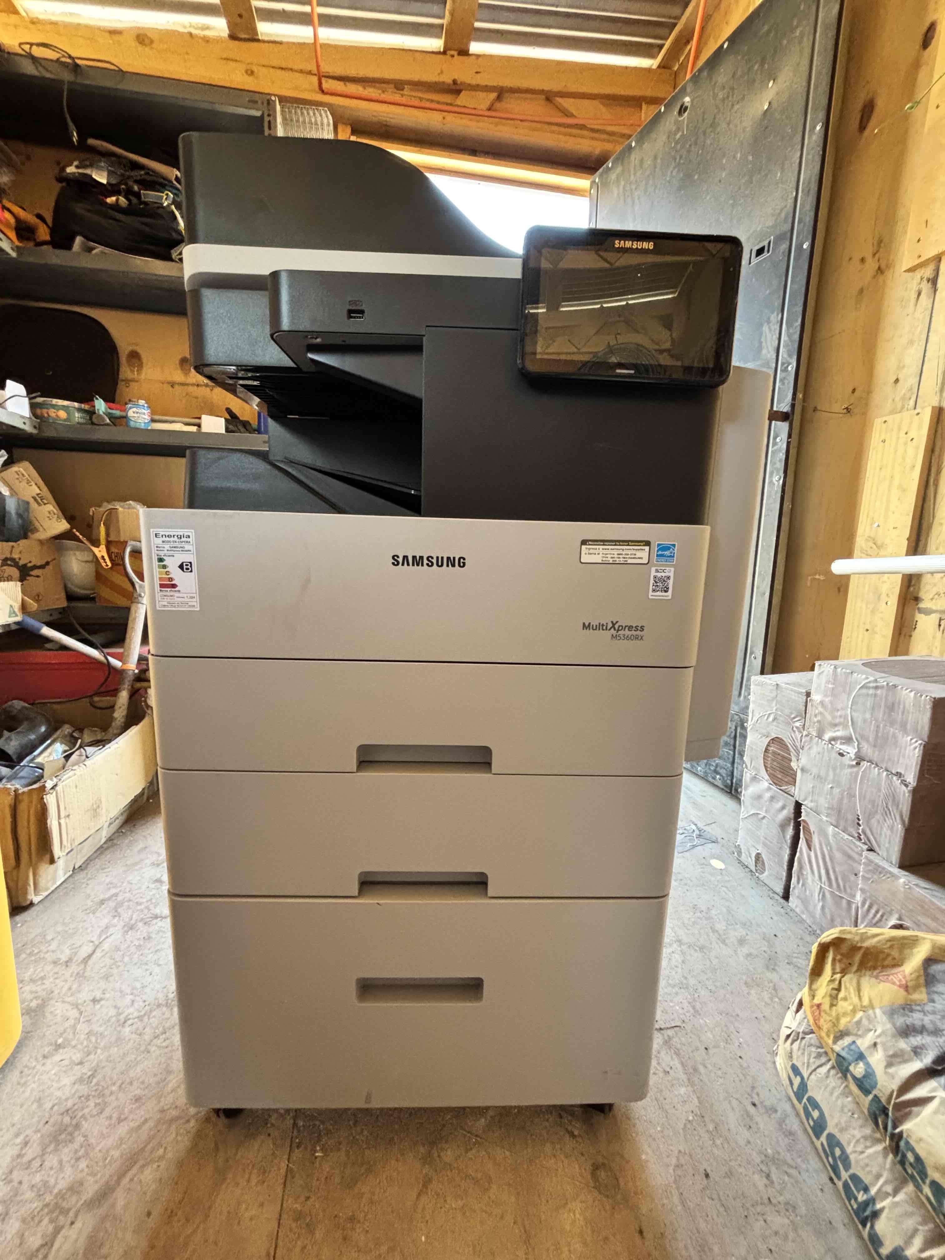 Impresora multifuncional Samsung - miniatura 1