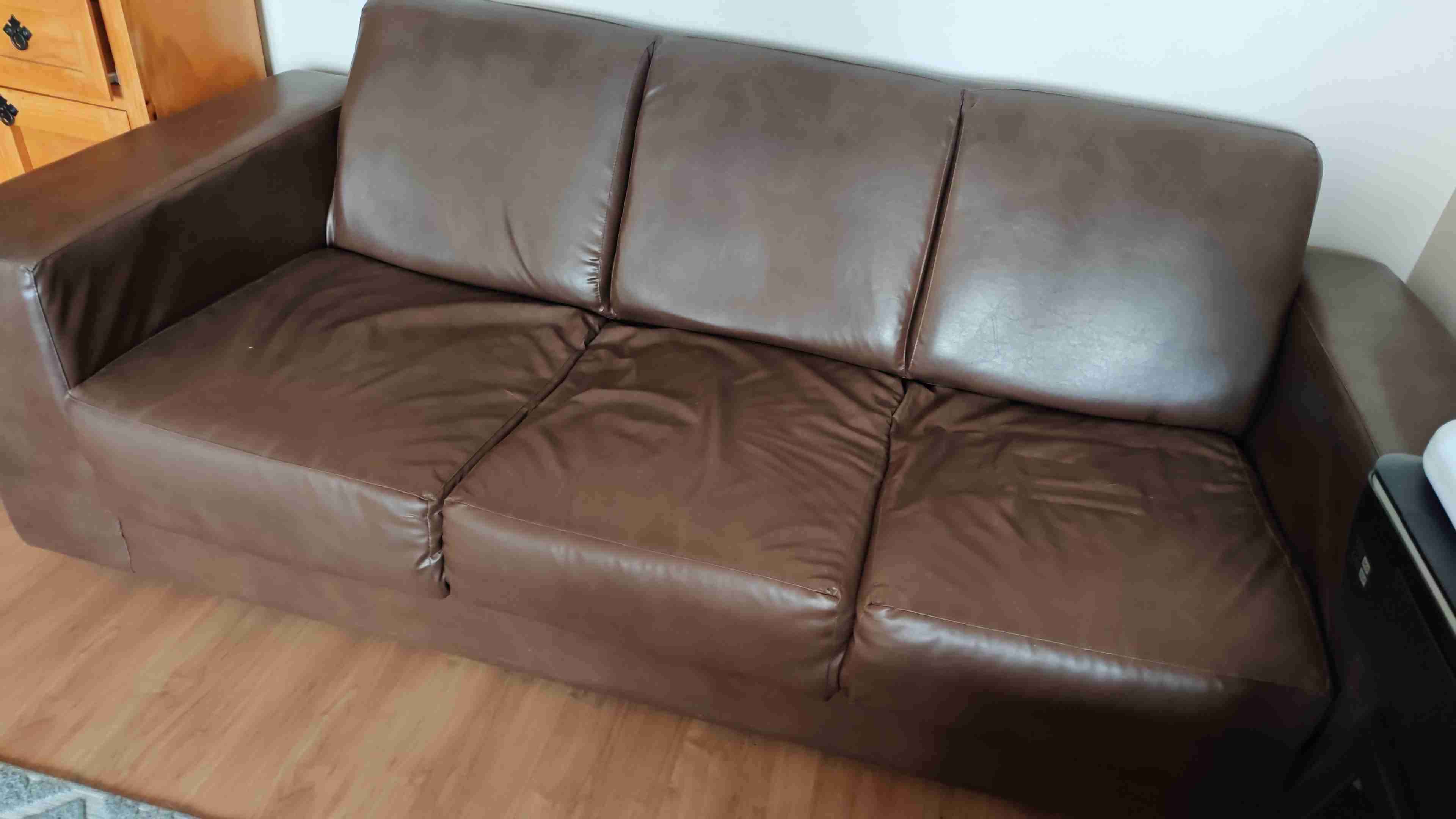 Sofa de cuerina marrón - miniatura 5