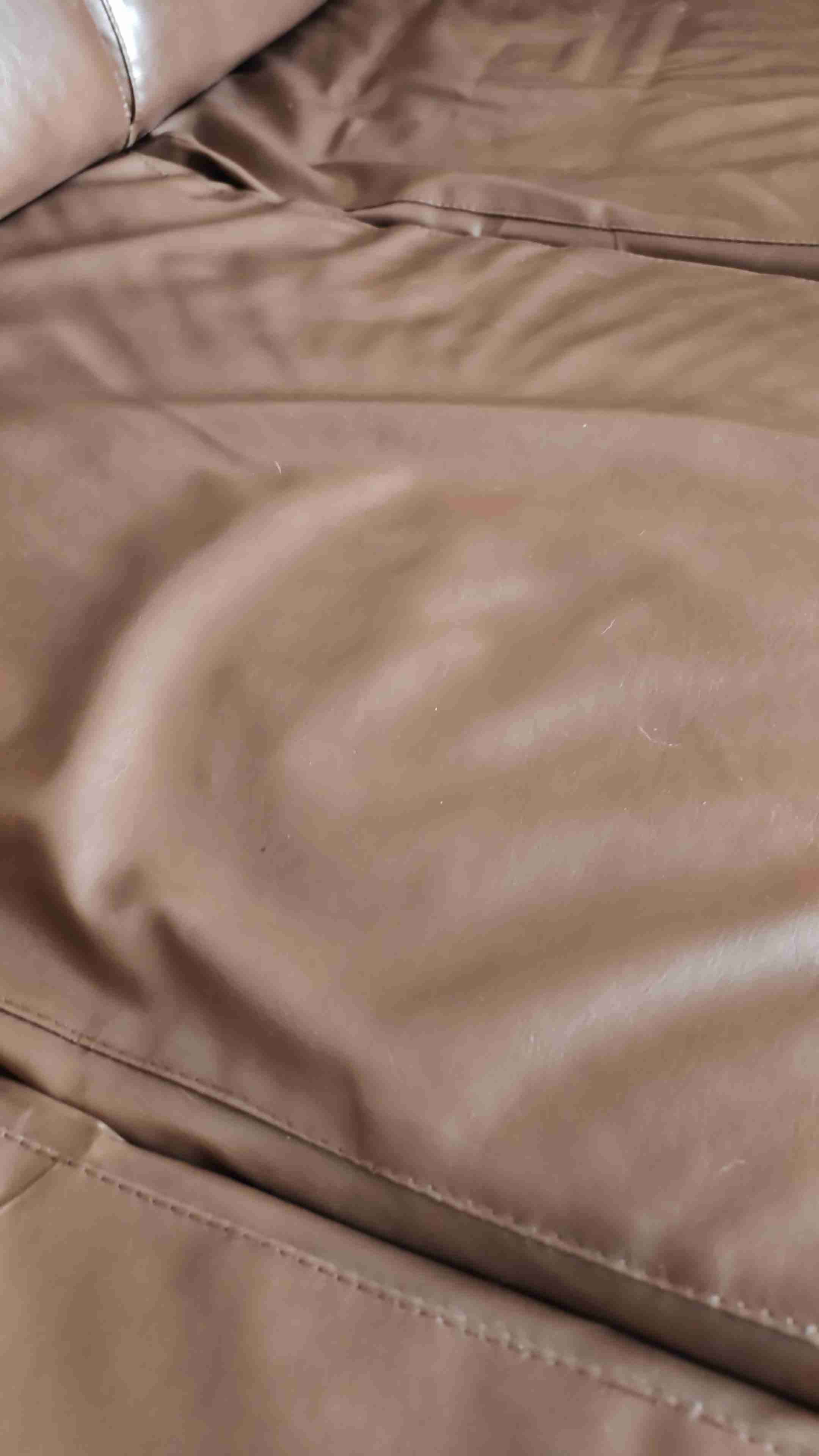 Sofa de cuerina marrón - miniatura 6