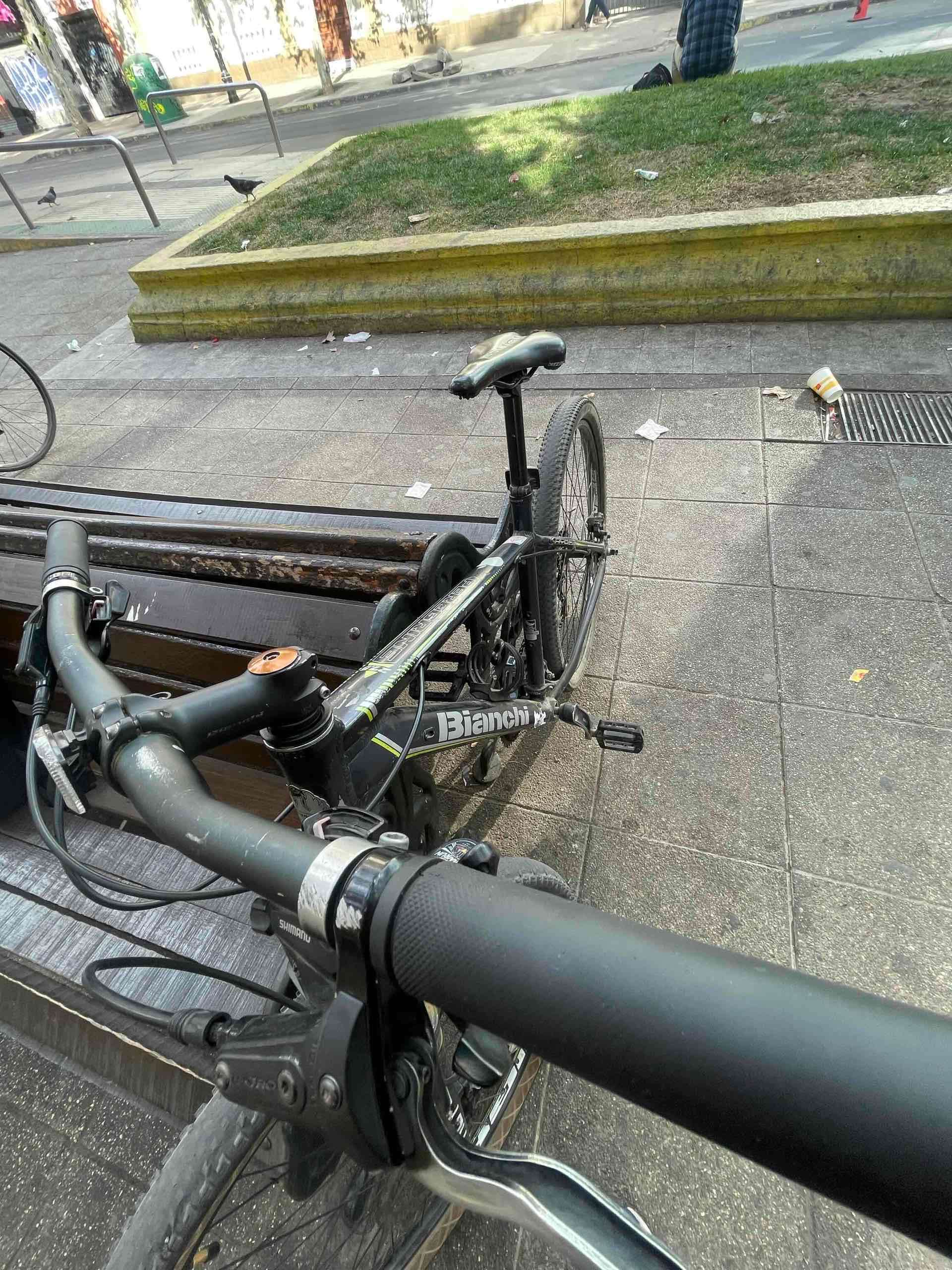 Bicicleta Bianchi montaña negra - miniatura 3