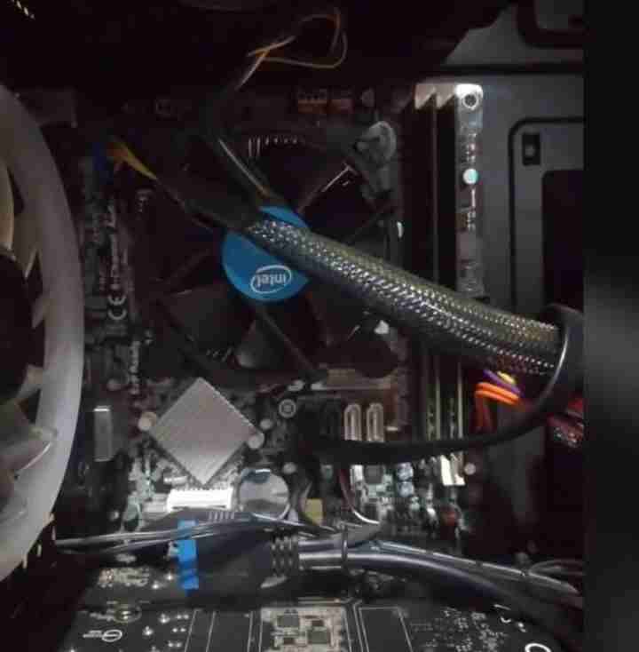 Placa madre + procesador + ram + monitor - miniatura 1