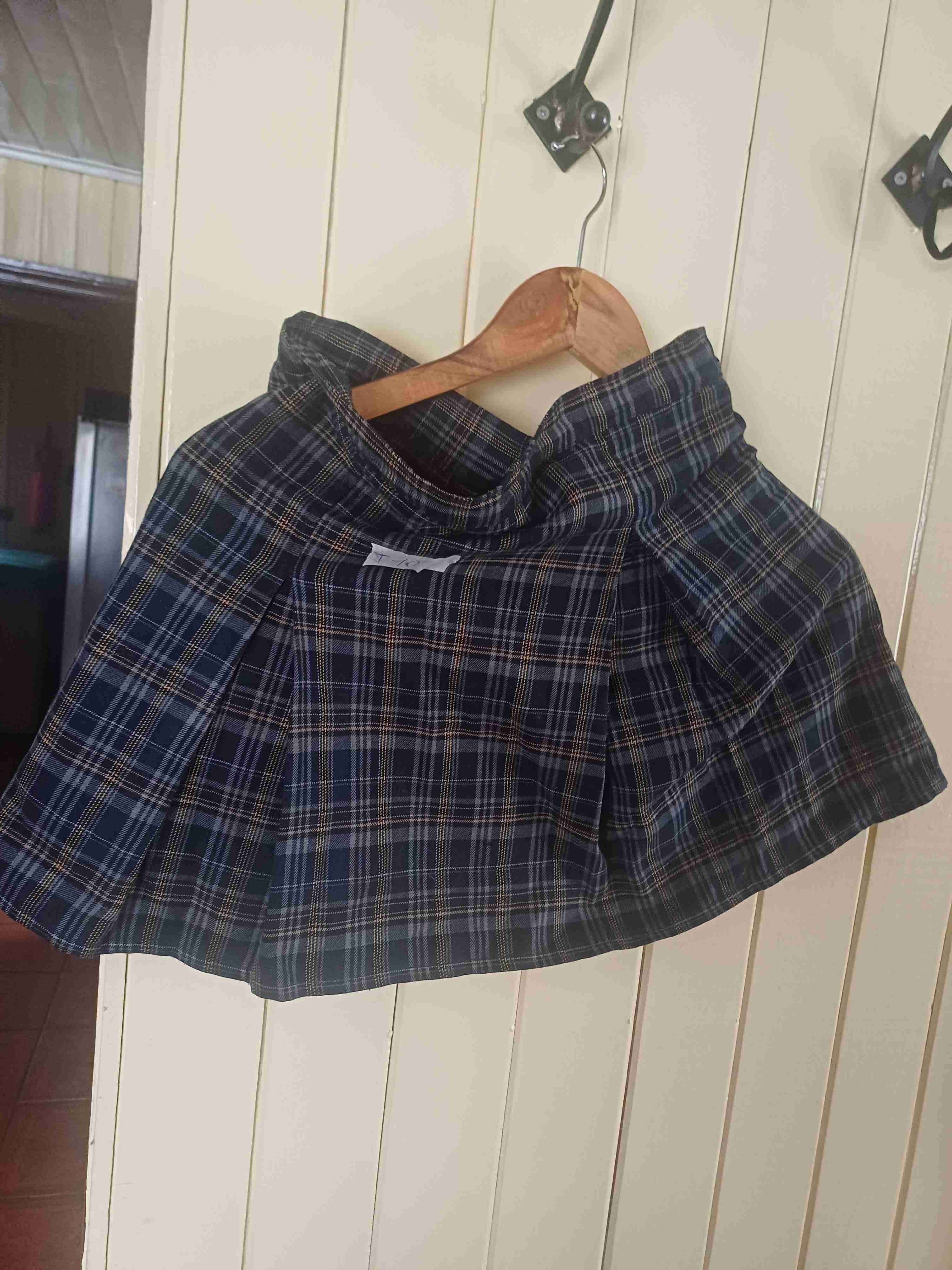 Falda escocesa azul - miniatura 1