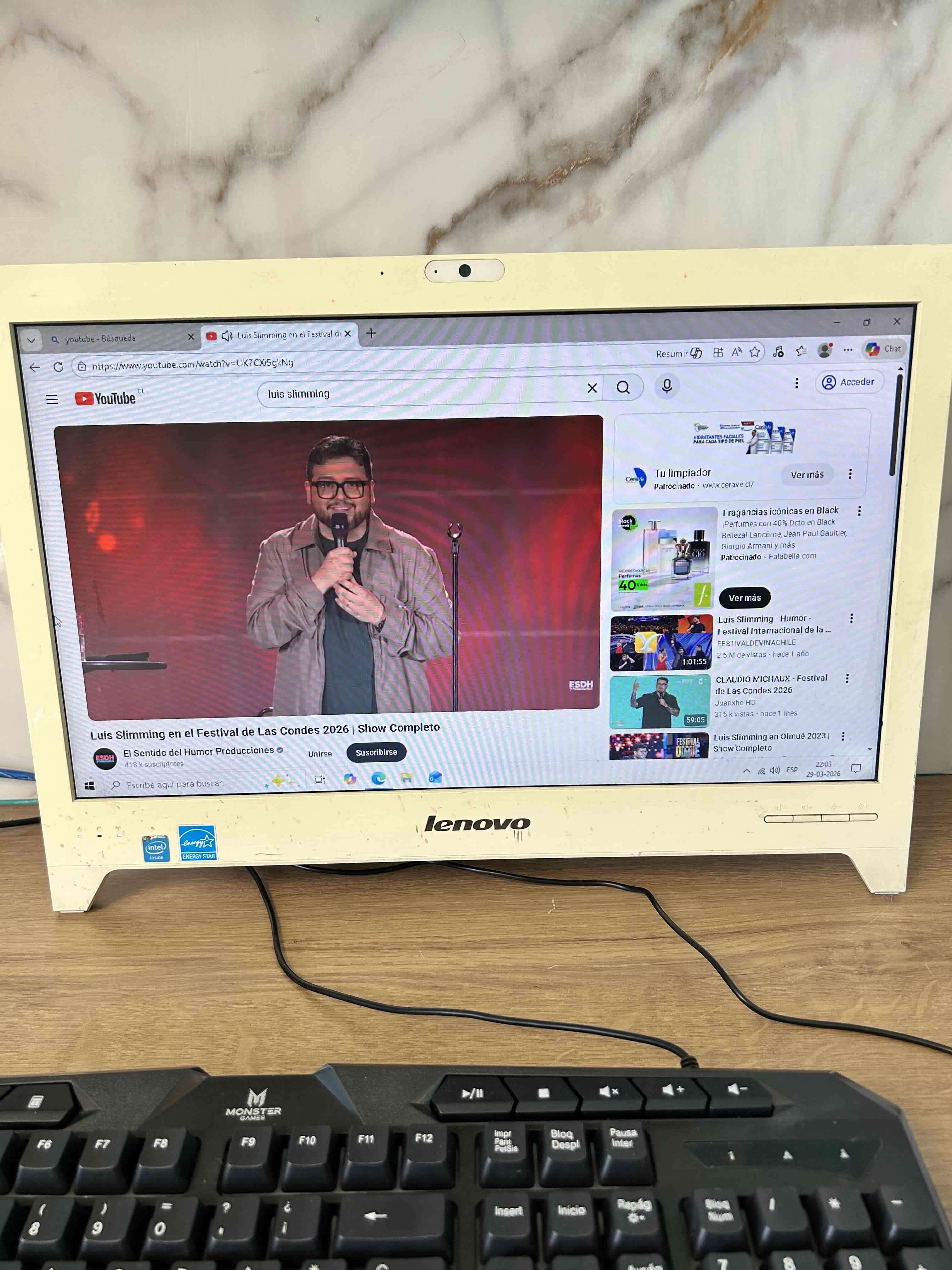 All in one Lenovo - miniatura 1