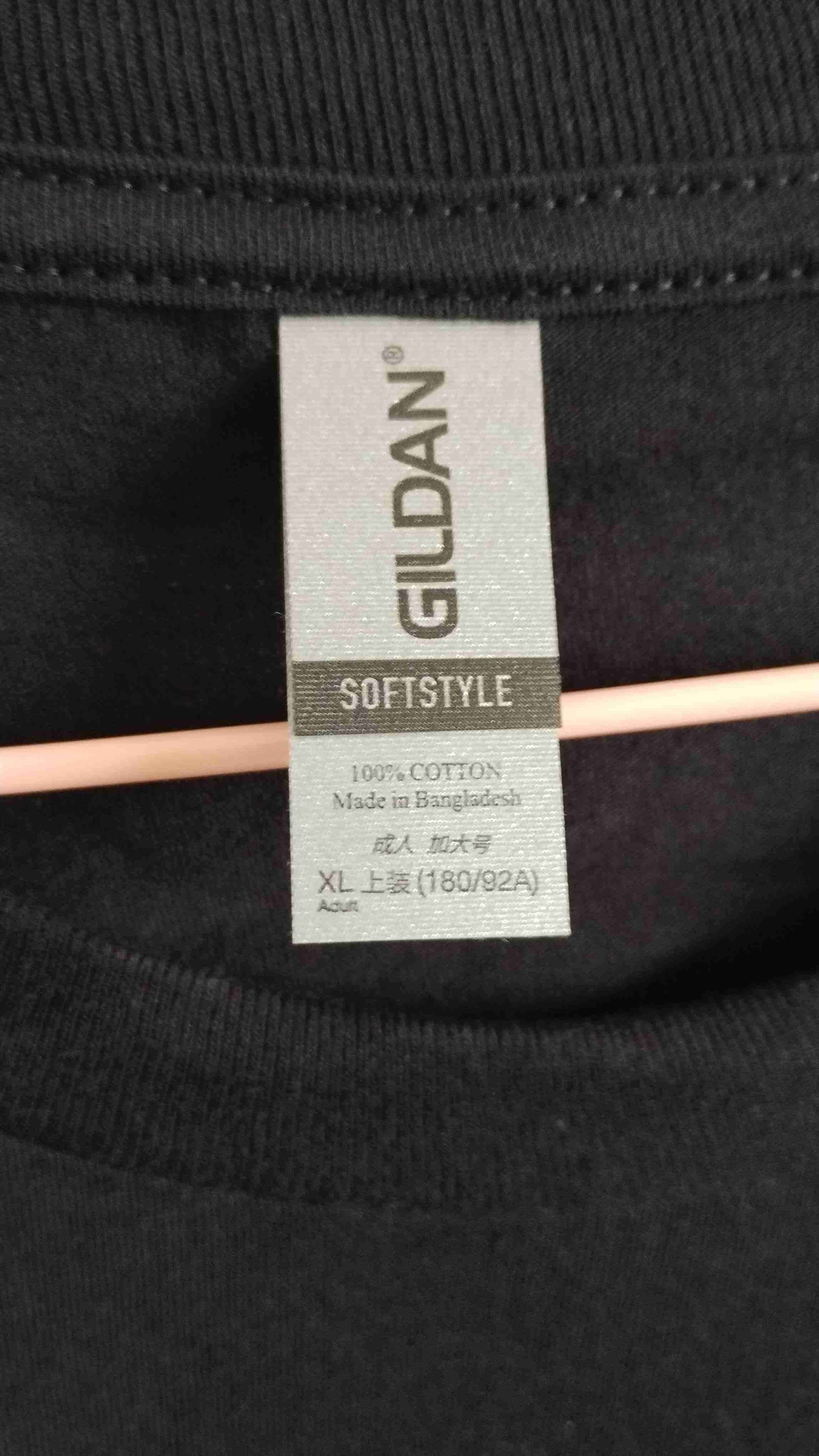 Polera negra estampada Cheshire Cat - miniatura 2