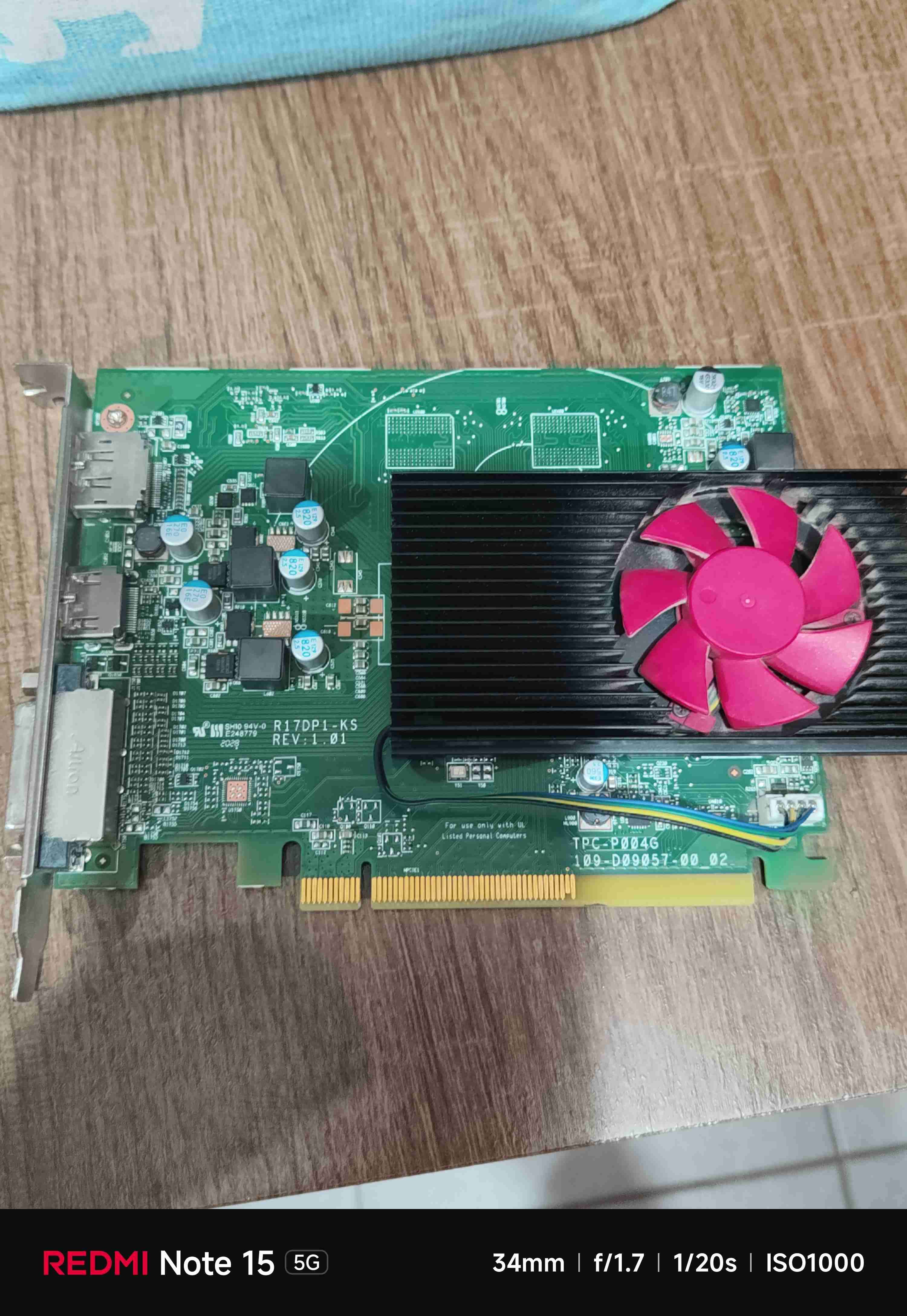 Tarjeta gráfica RX550 2gb - miniatura 2