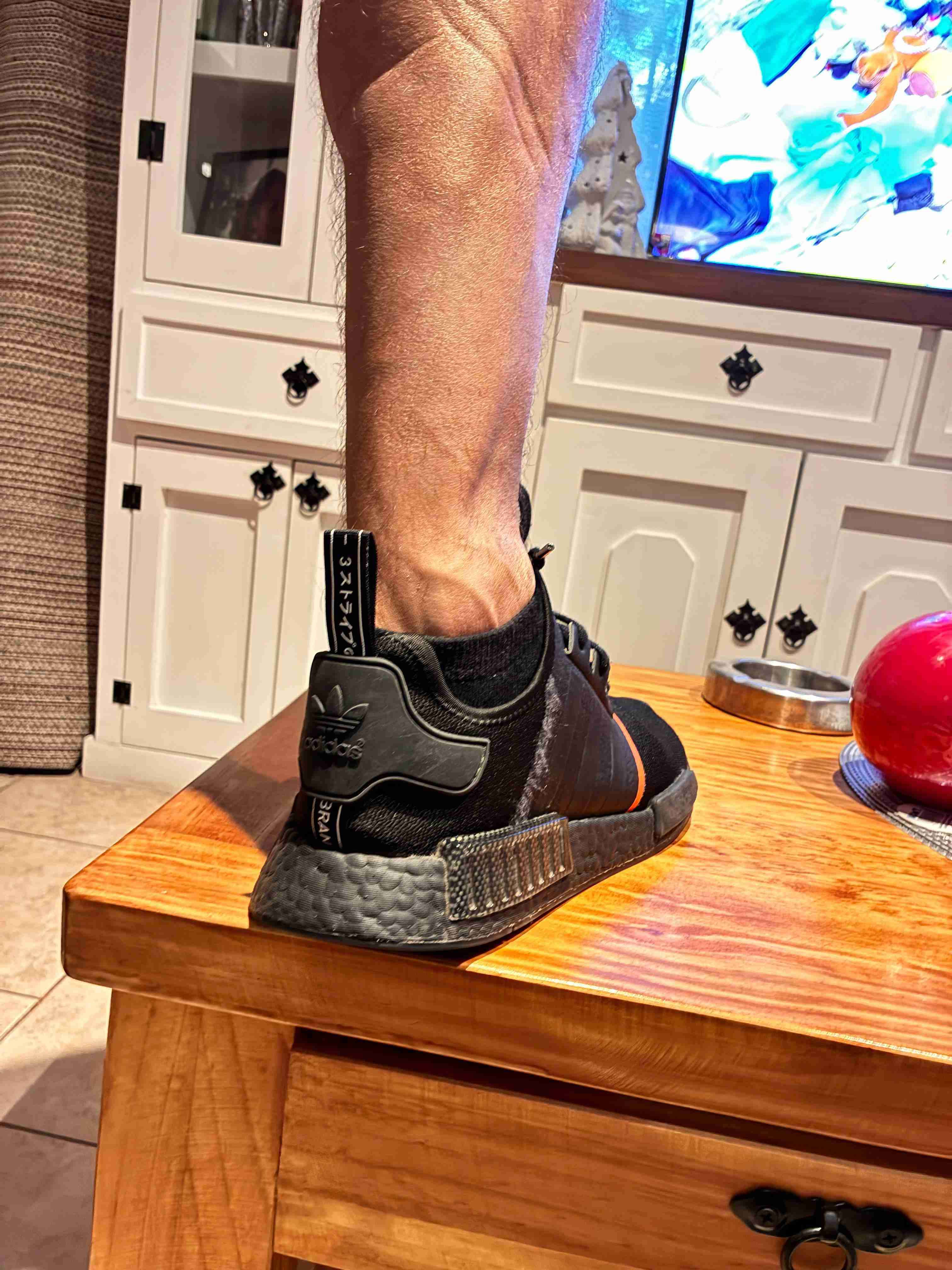 Zapatillas negras deportivas Adidas #45 - miniatura 2