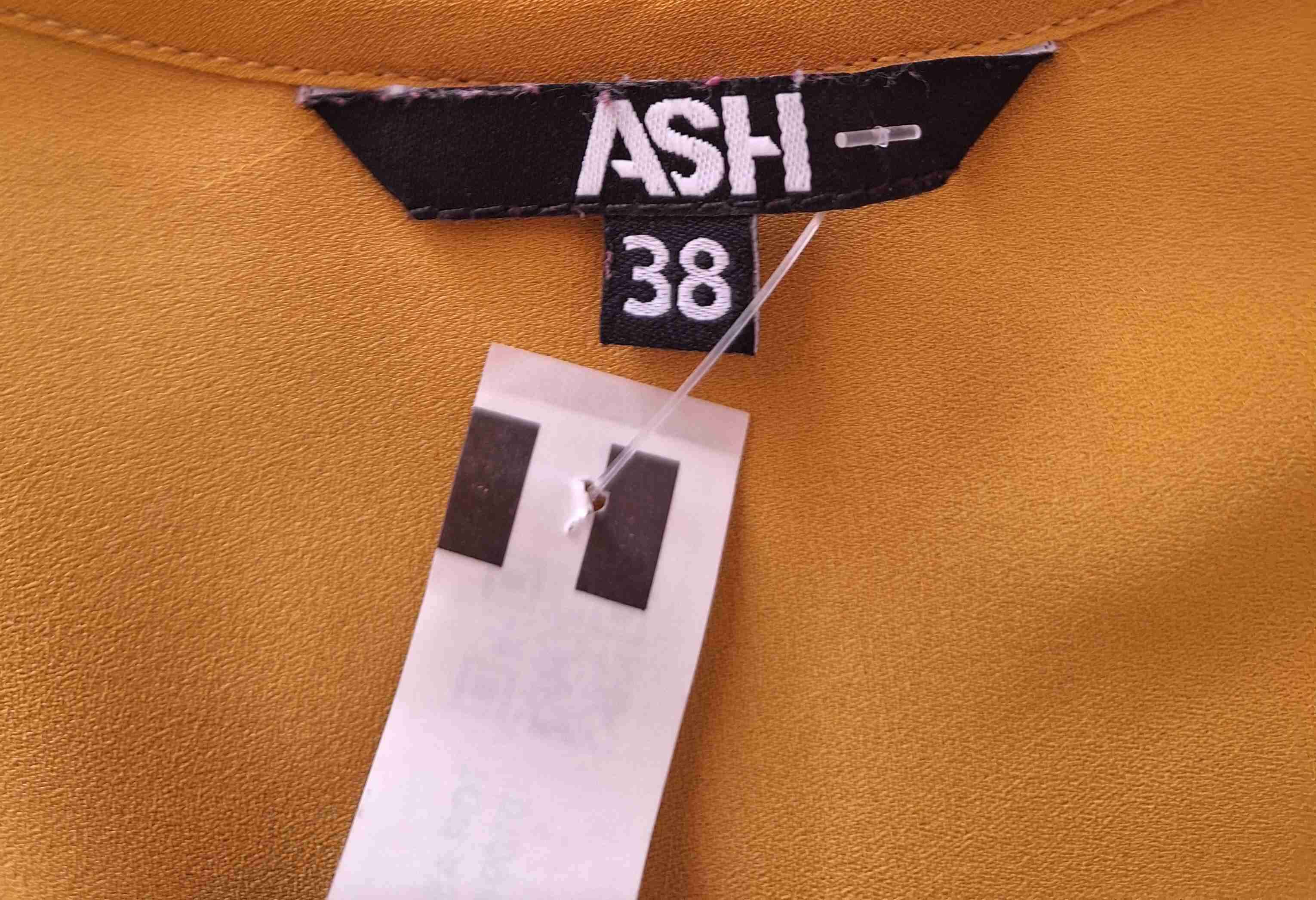 Blusa mostaza con bolsillos - miniatura 3