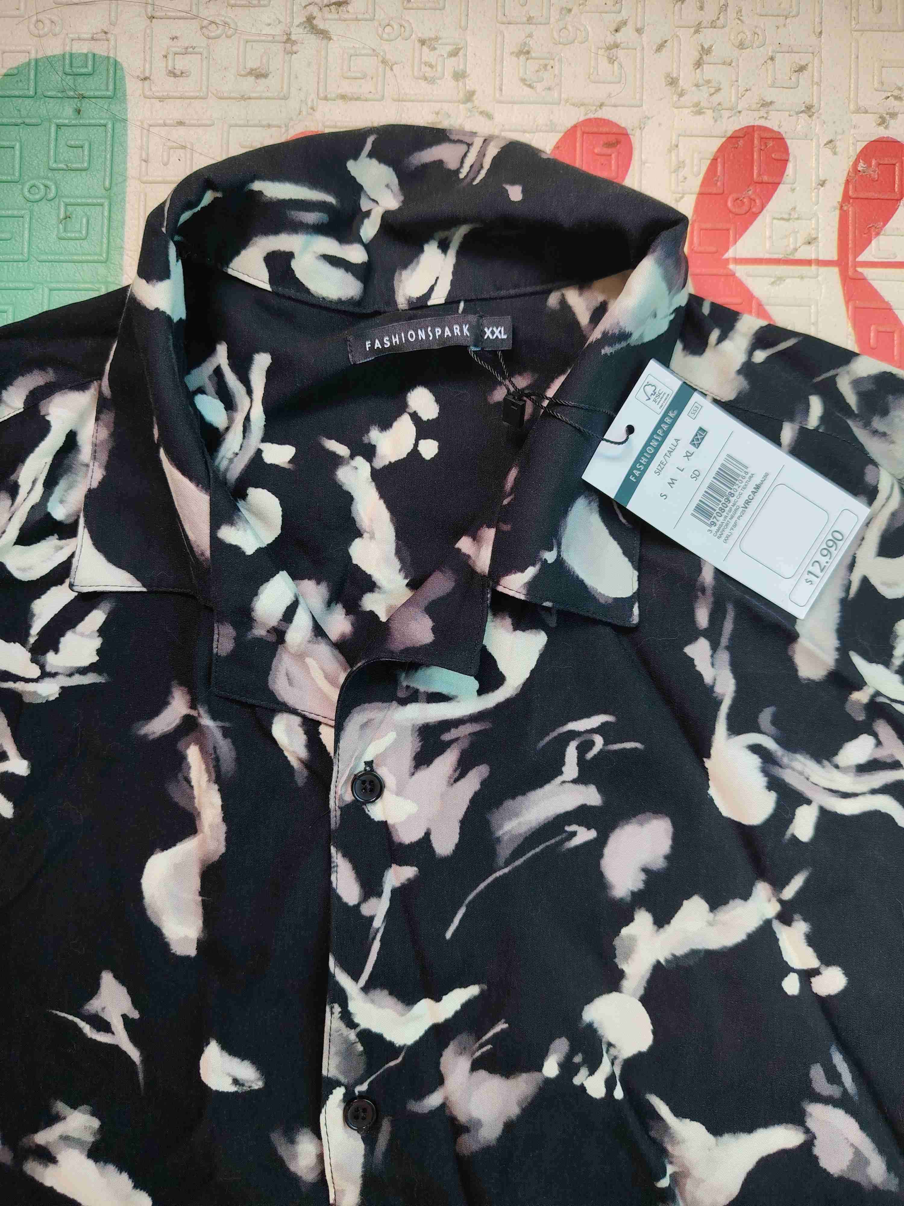 Camisa estampada negra nueva - miniatura 2