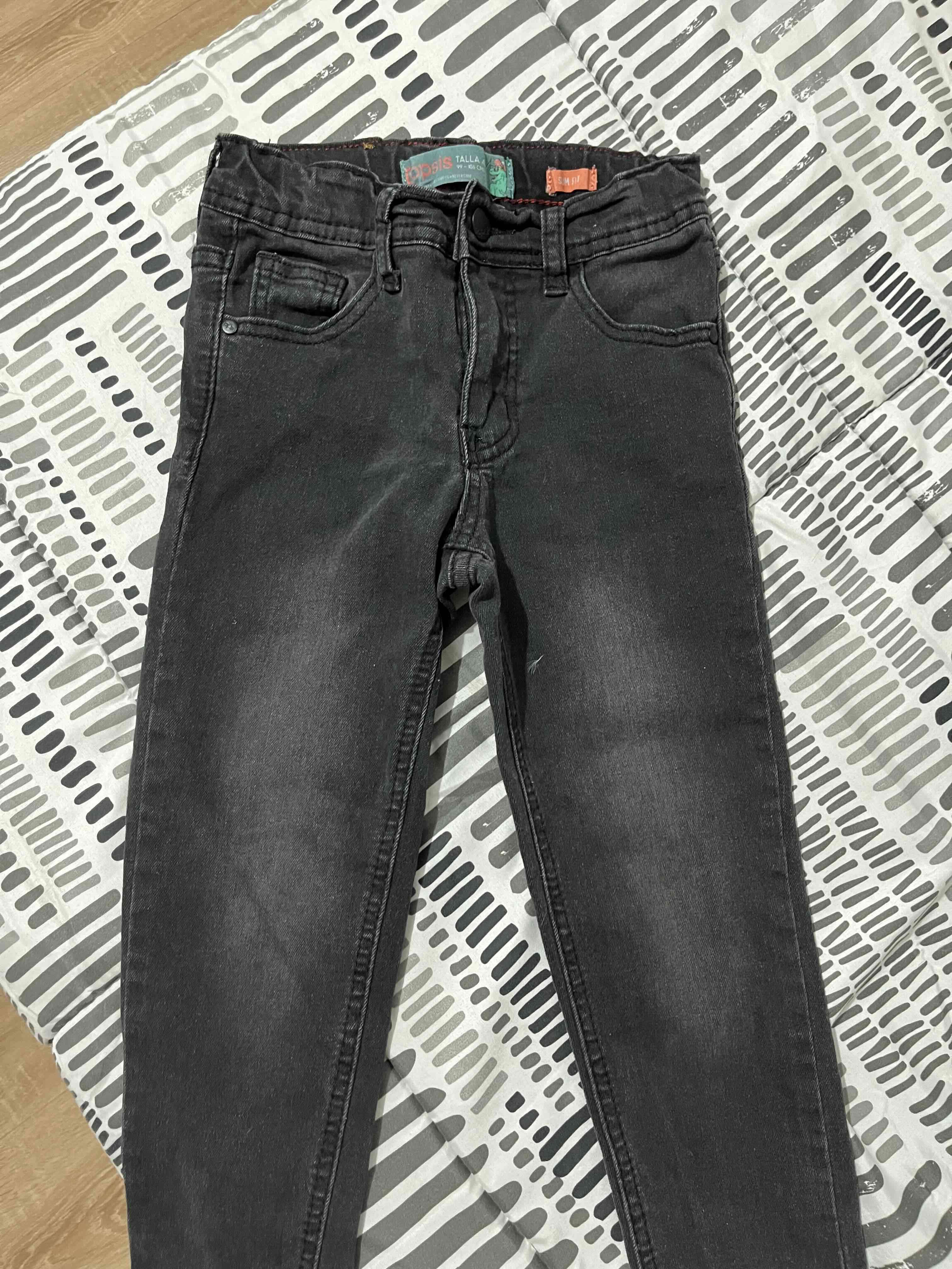 Jeans negros de niño talla 4 - miniatura 2