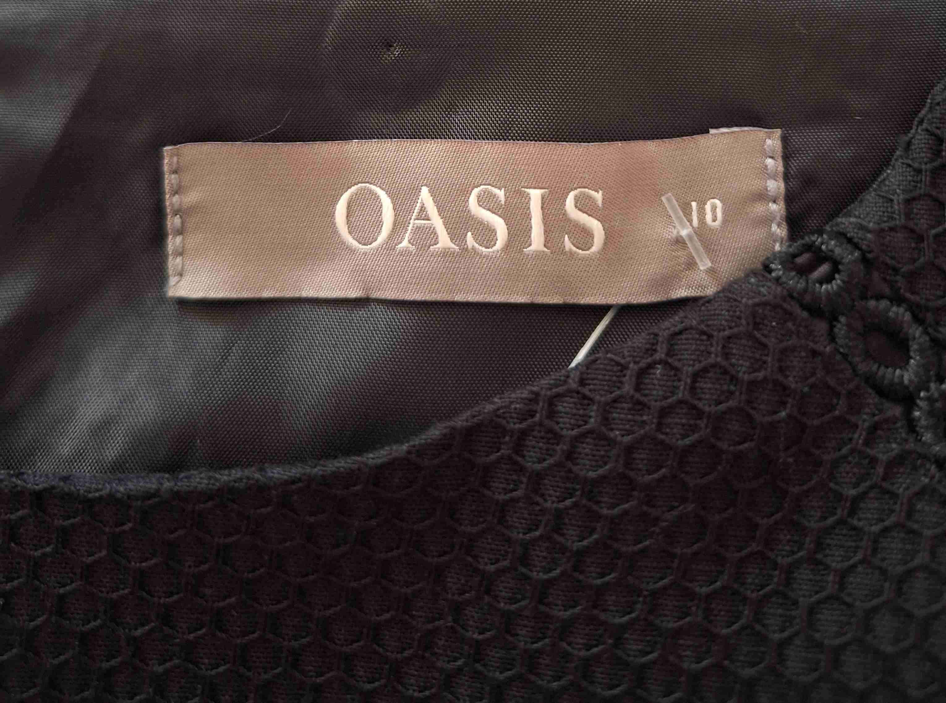 Vestido negro elegante Oasis - miniatura 3