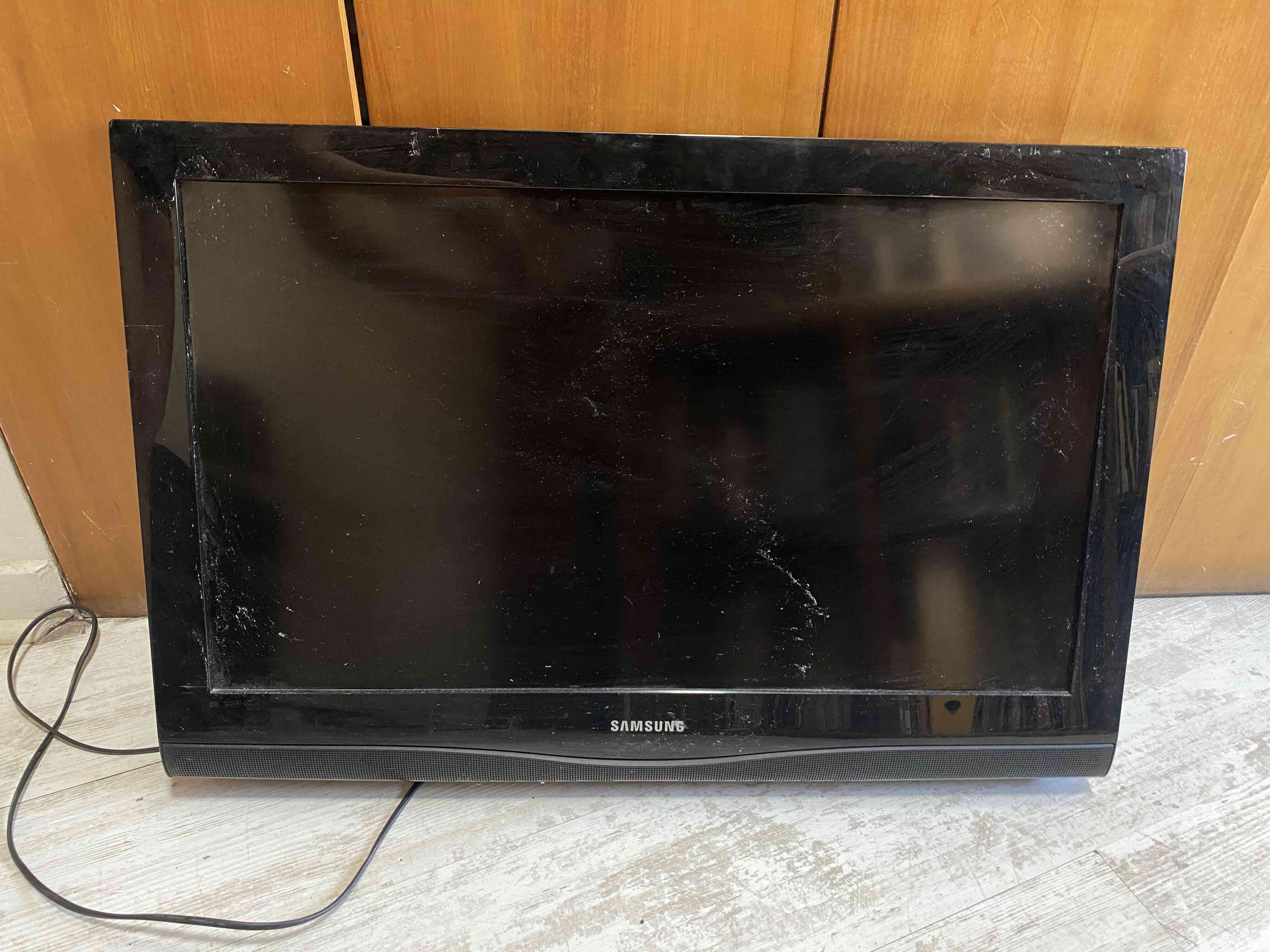 Televisor 32” Samsung LN32C350D1 - miniatura 1