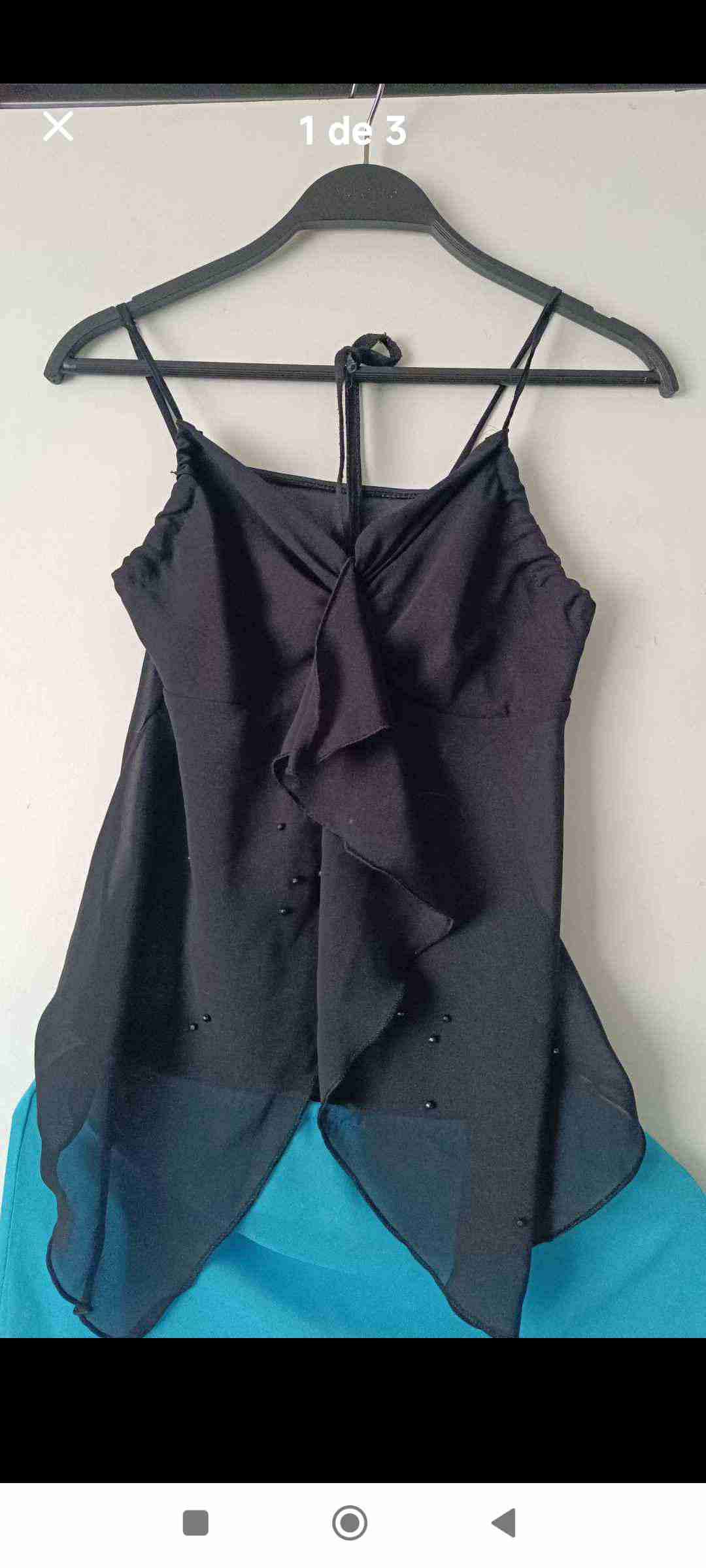 Conjunto top negro y falda azul - miniatura 2
