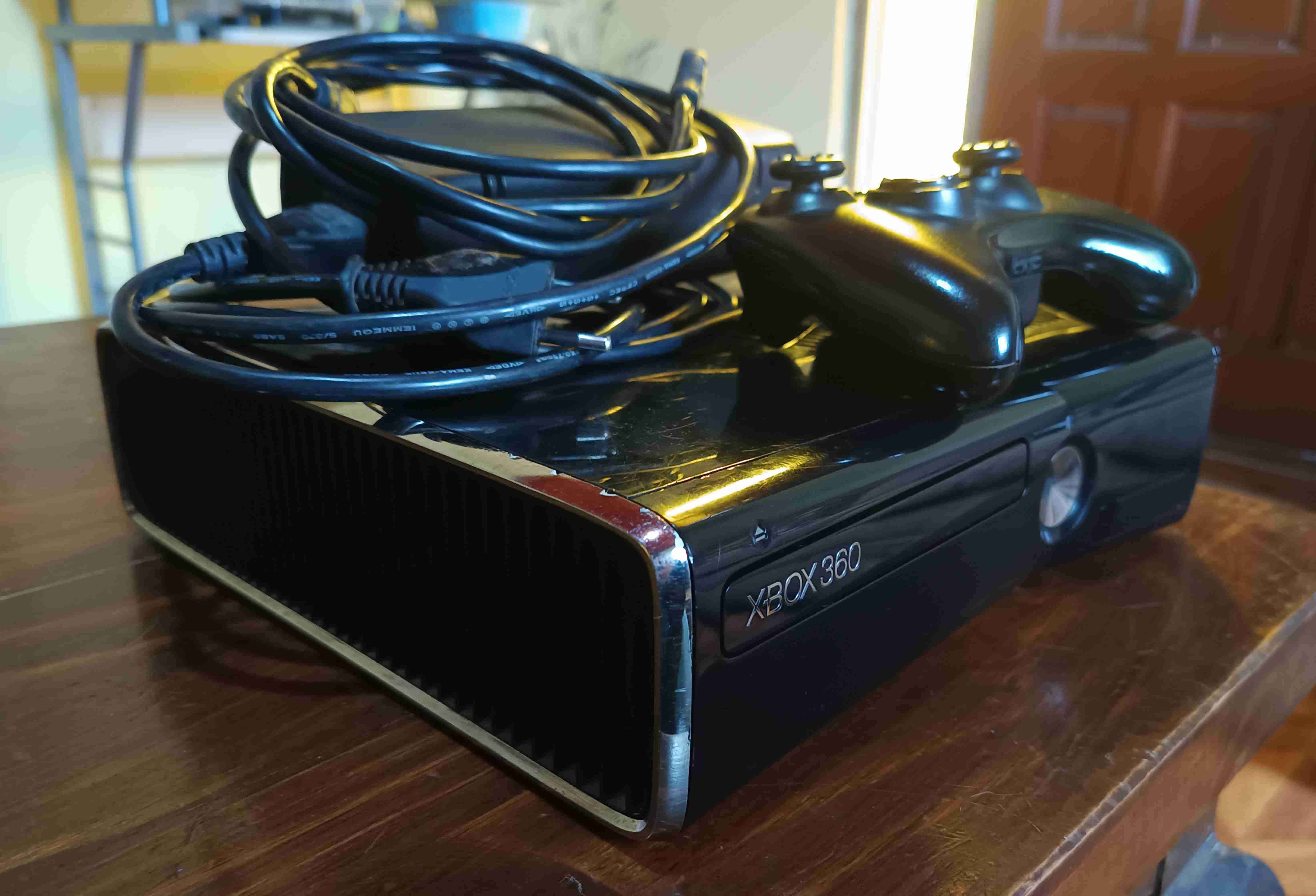 🔥🎮 XBOX 360 RGH DESBLOQUEADA + 46 JUEGOS 🎮🔥 - miniatura 1