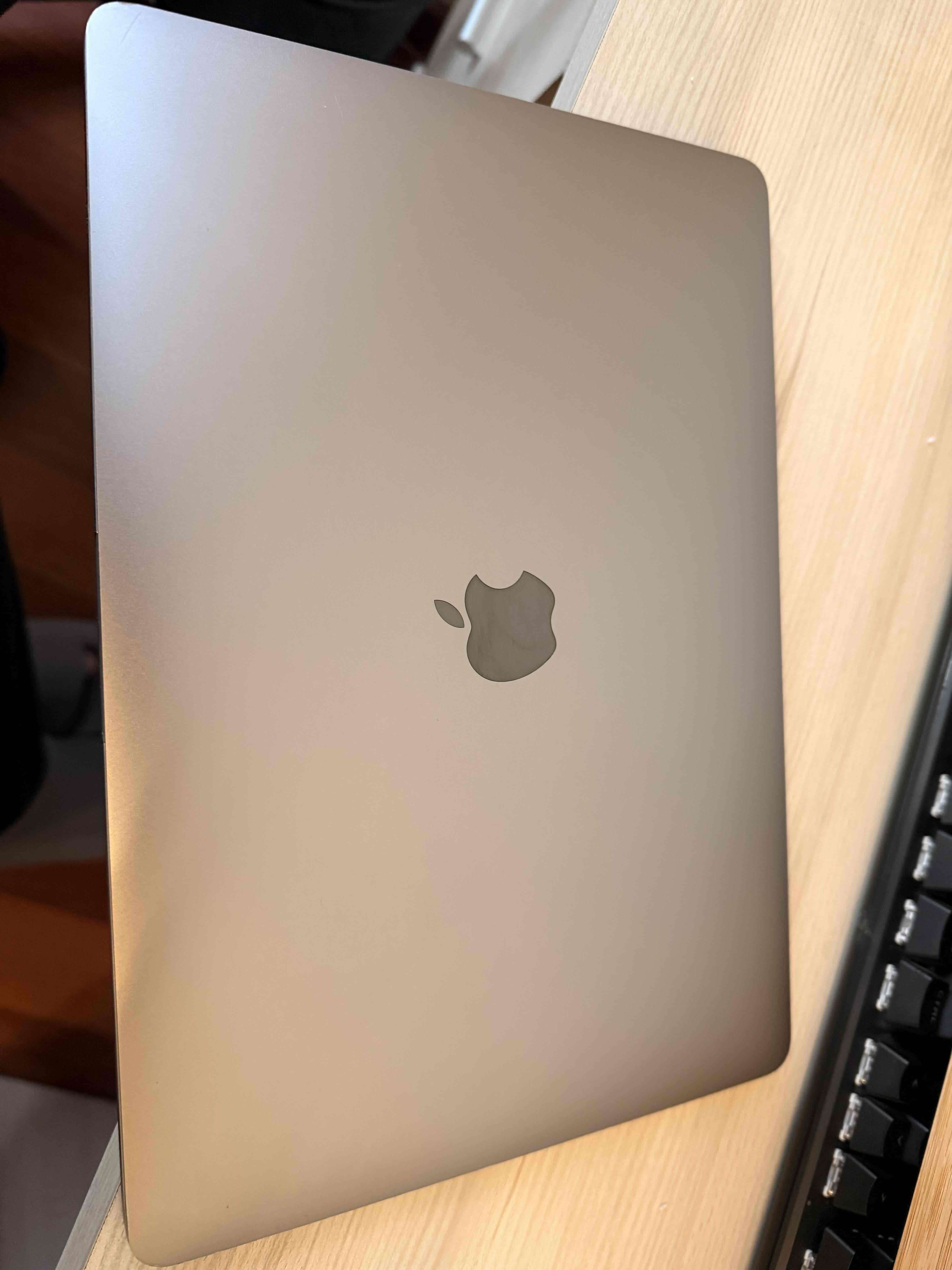 MacBook Pro 13-inch 2017 - miniatura 4