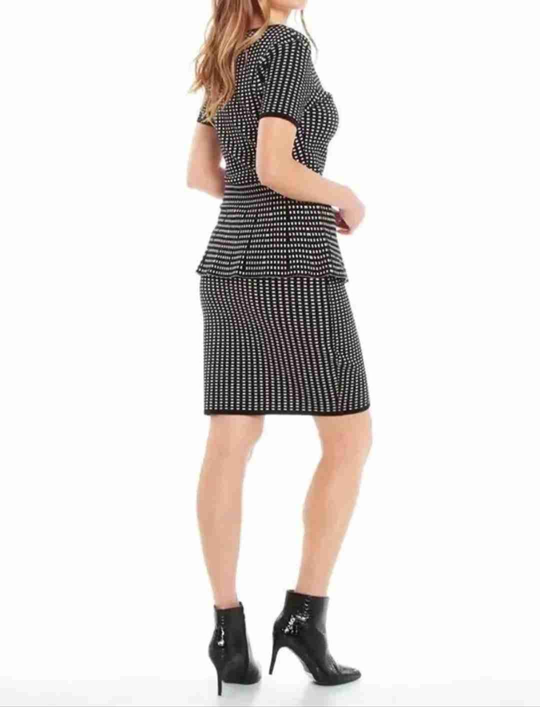 Vestido cuadrille con volante - miniatura 2