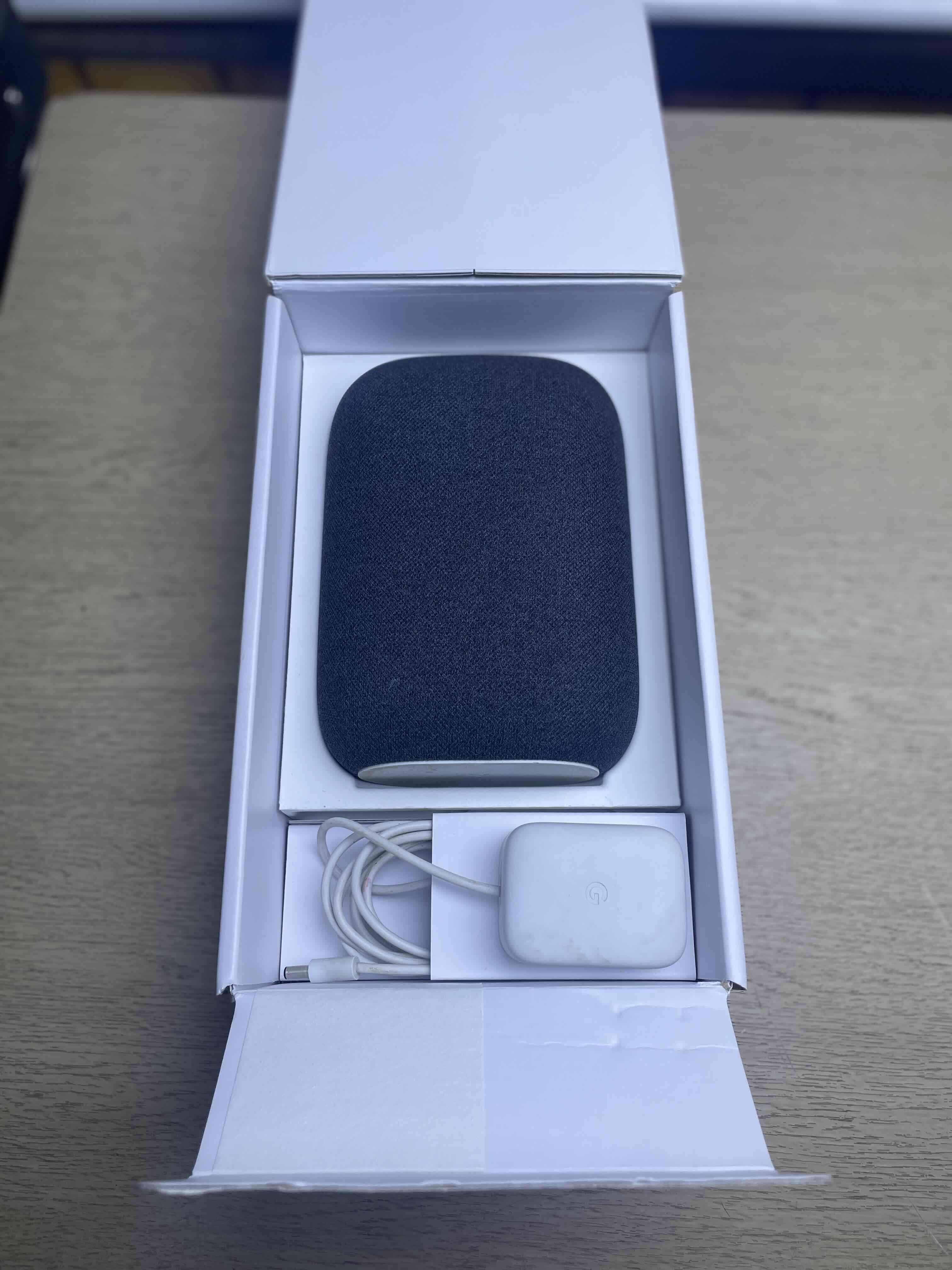 Google Nest Altavoz inteligente - miniatura 2