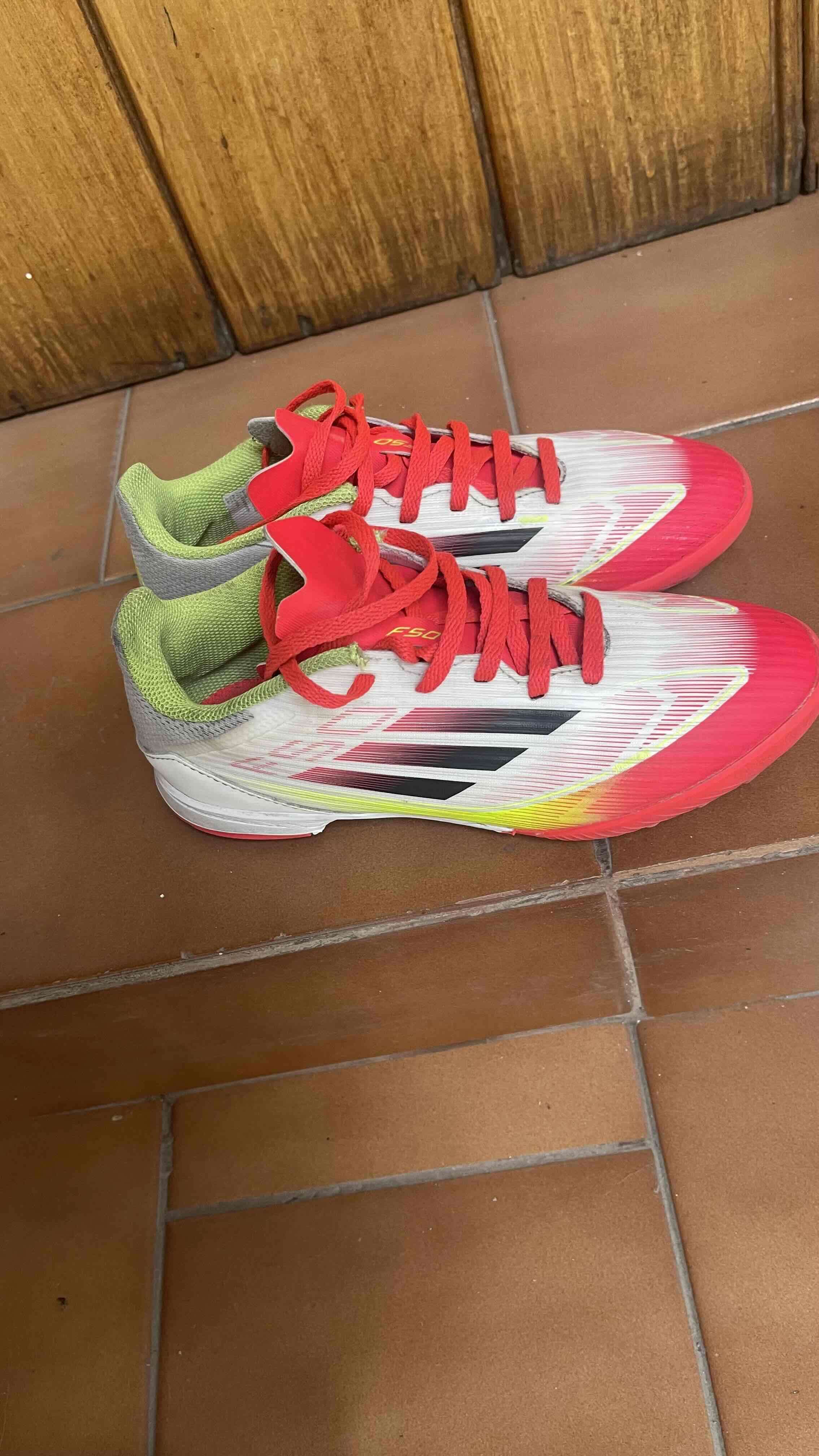 Zapatos de fútbol F50 blanco y rojo - miniatura 2