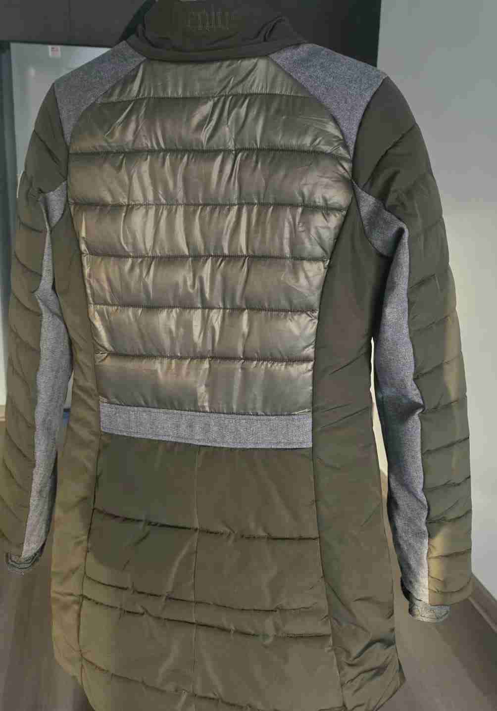 Parka acolchada verde y gris - miniatura 2