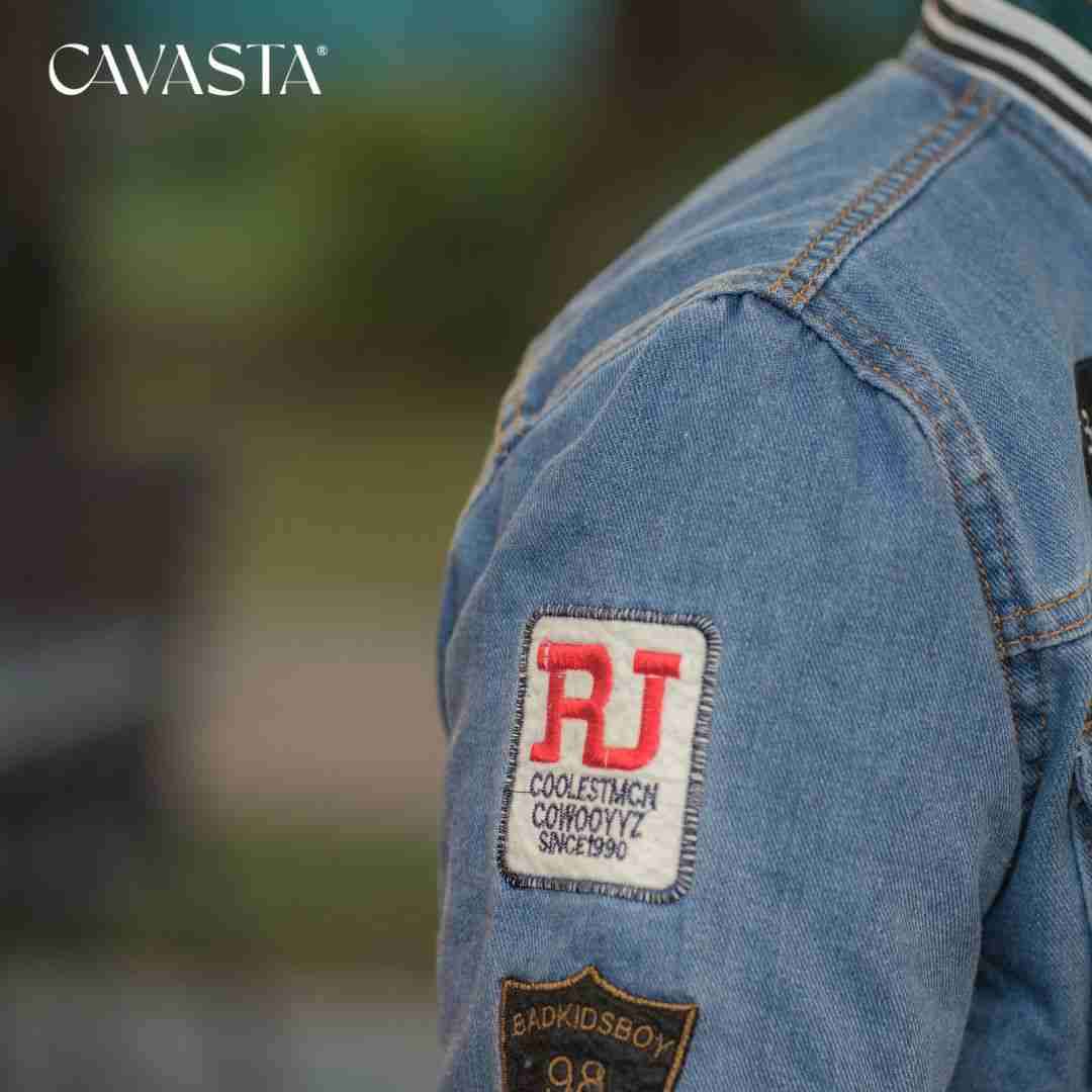 Chaqueta nueva  denim con parches - miniatura 6