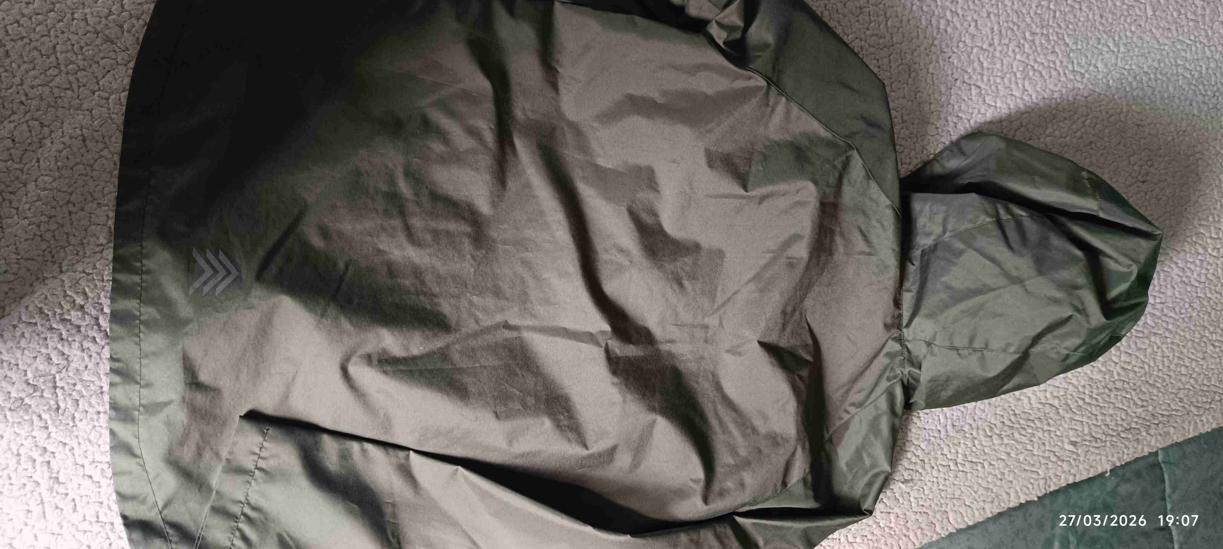 Cortaviento gris con capucha - miniatura 2