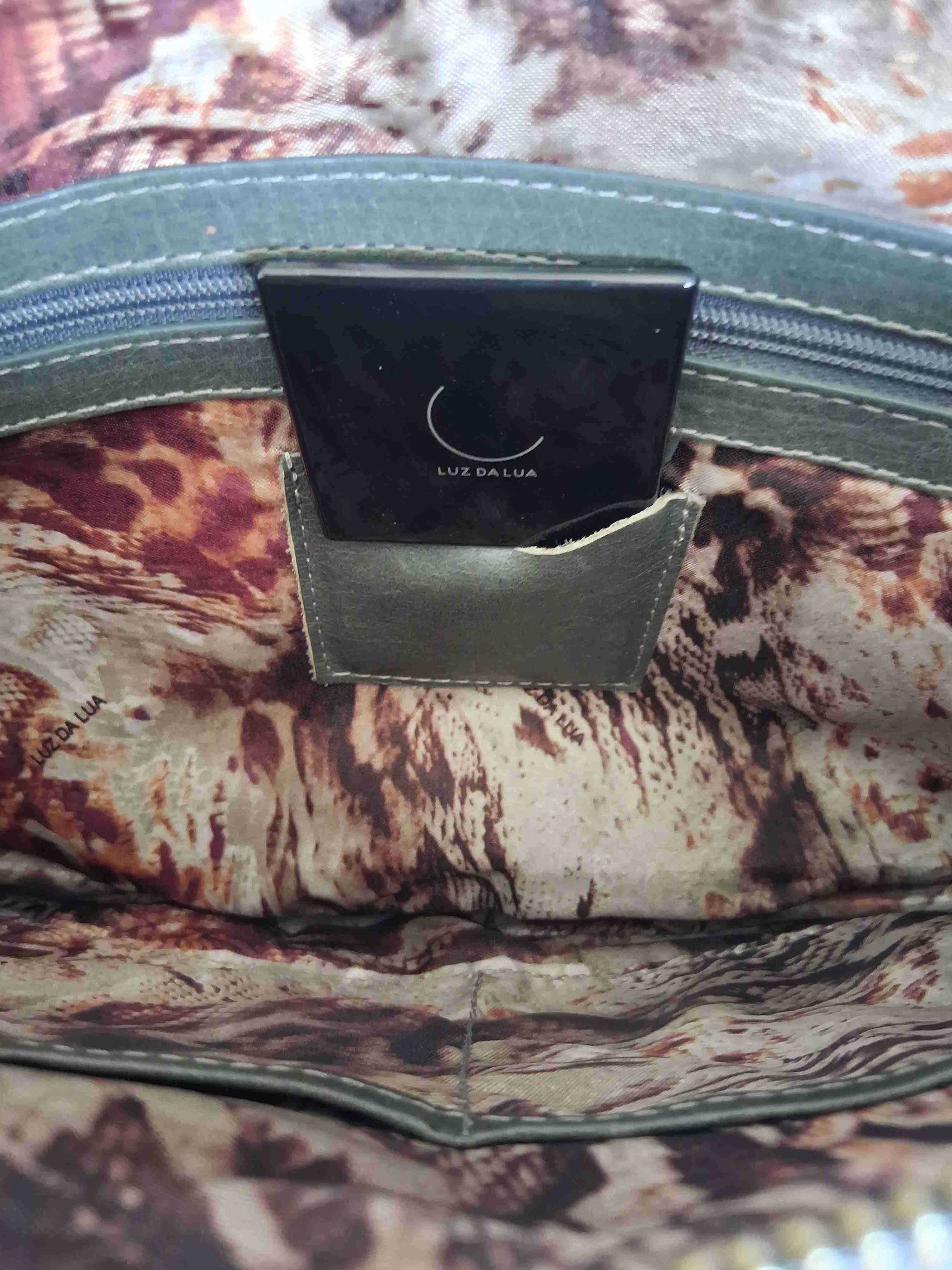 Cartera de cuero verde marca luz da lua ..brasil - miniatura 3