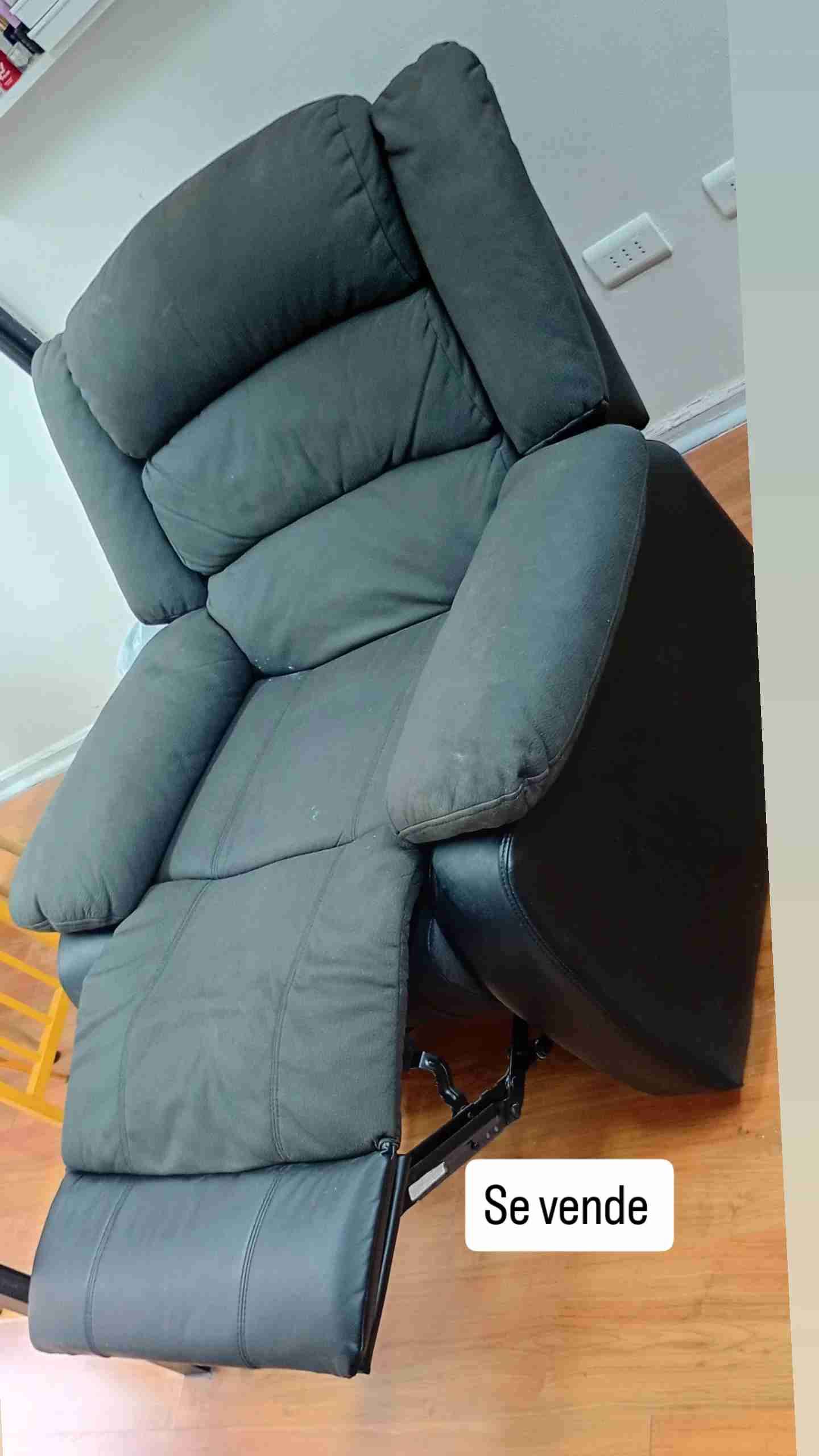 Sillón reclinable negro - miniatura 3