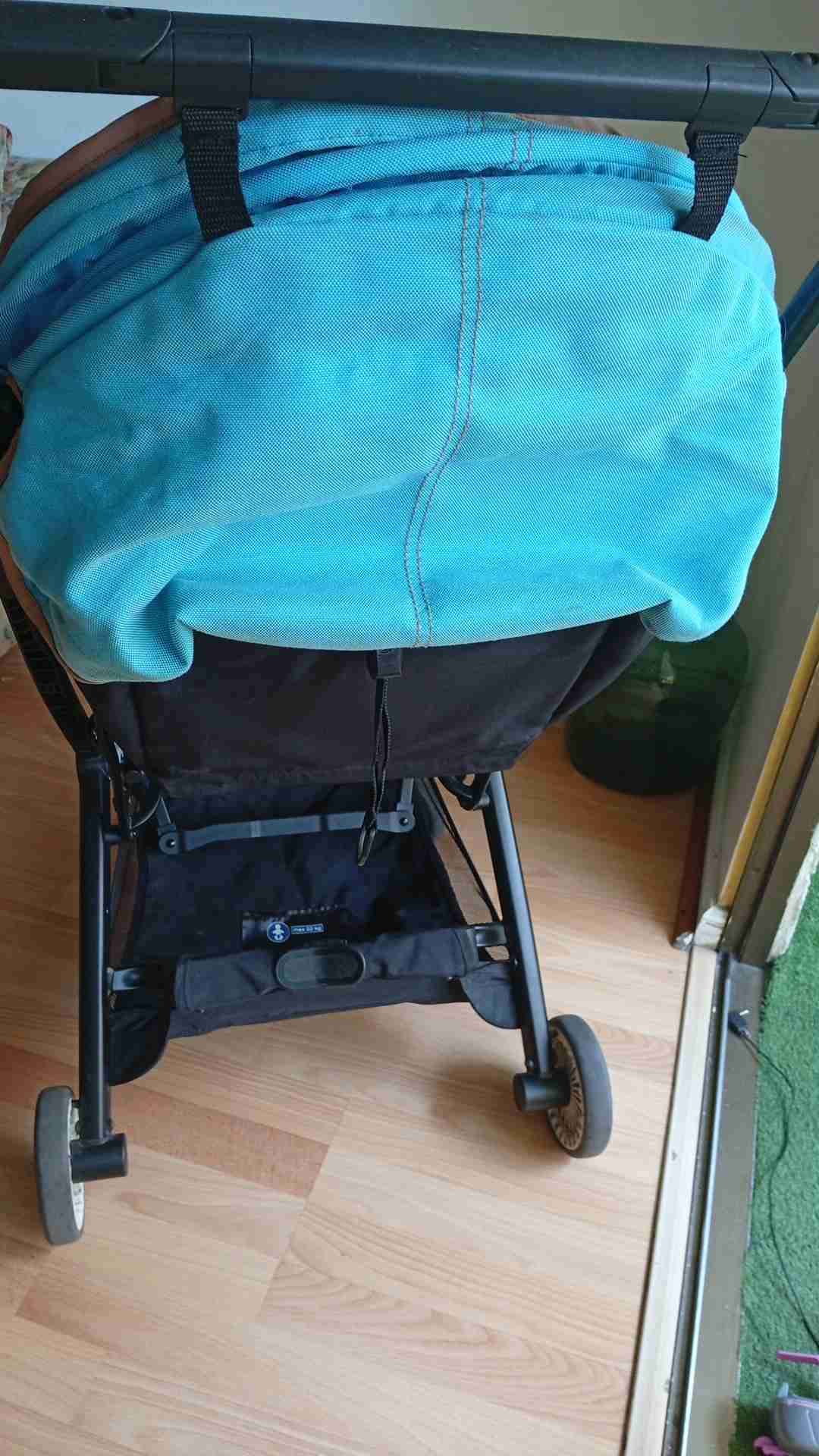 Coche de bebé compacto plegable celeste cybex libe - miniatura 4