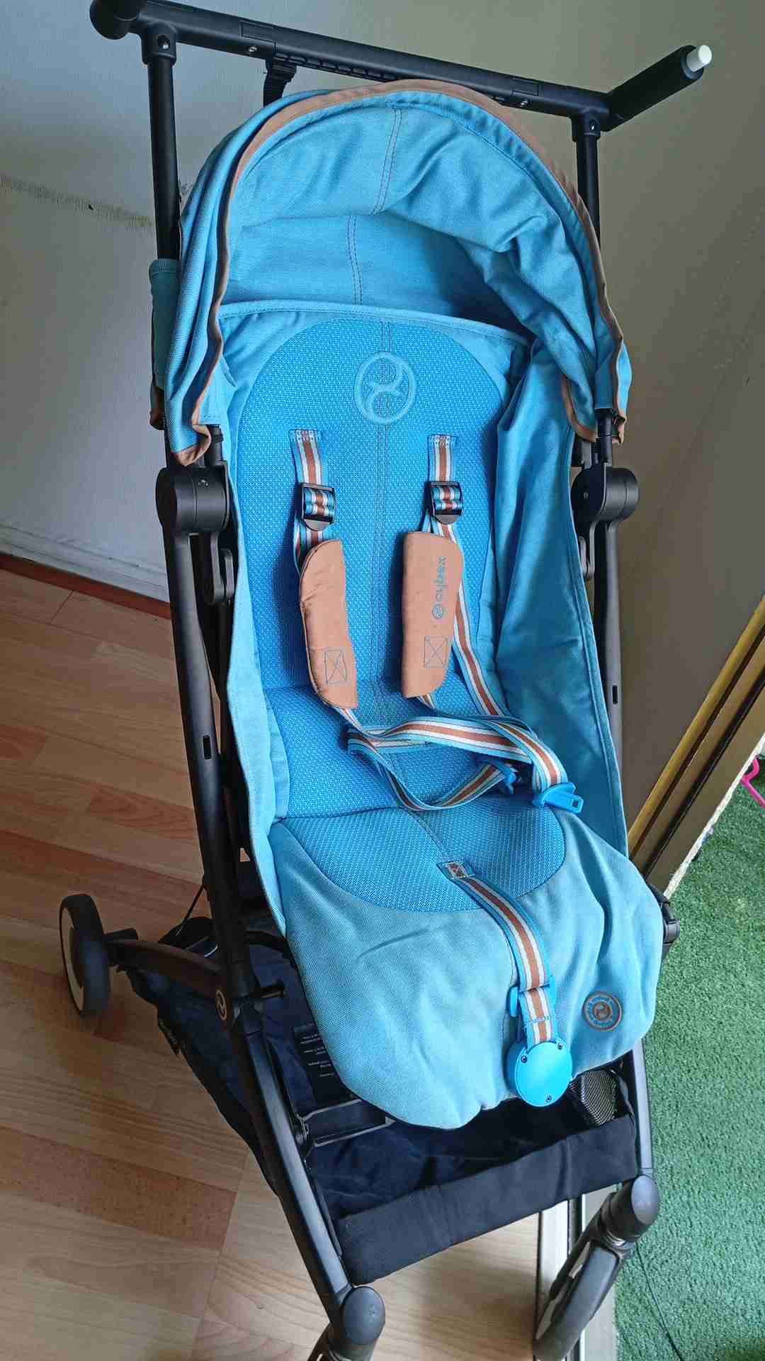 Coche de bebé compacto plegable celeste cybex libe - miniatura 5