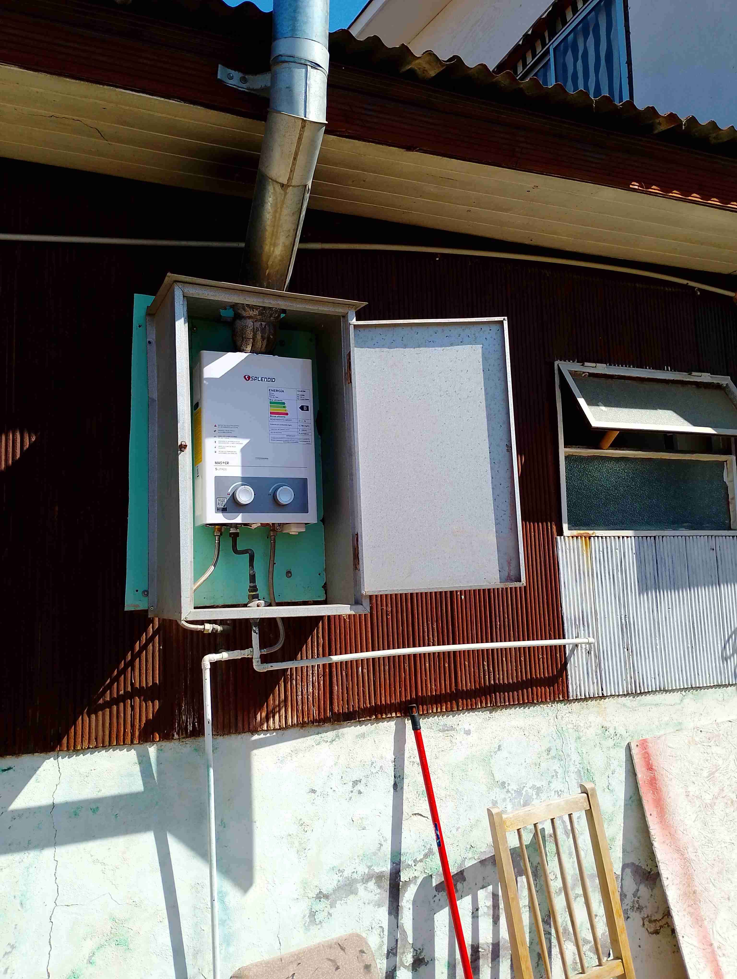 Calefón - miniatura 2