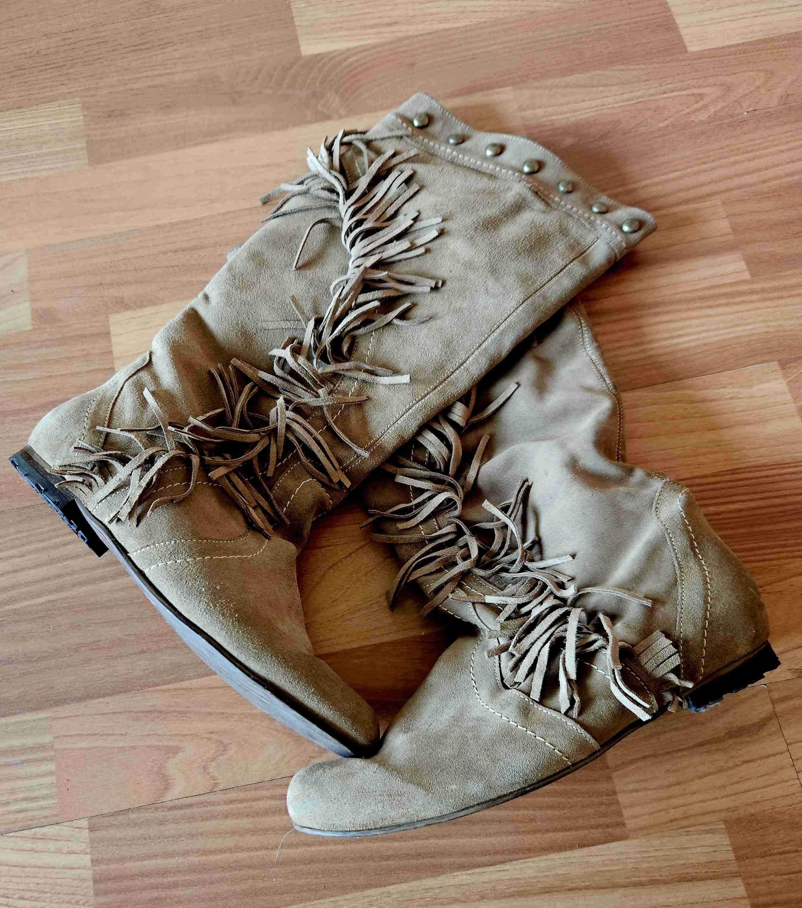 Botas de gamuza con flecos - miniatura 3