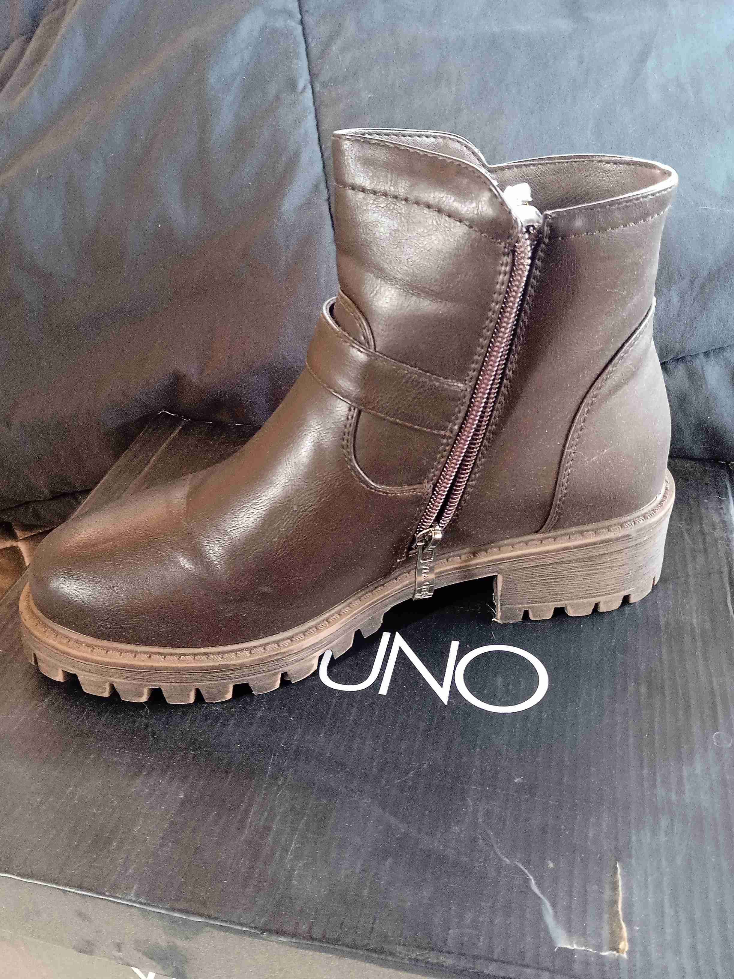 Botín marrón con hebilla via uno - miniatura 2