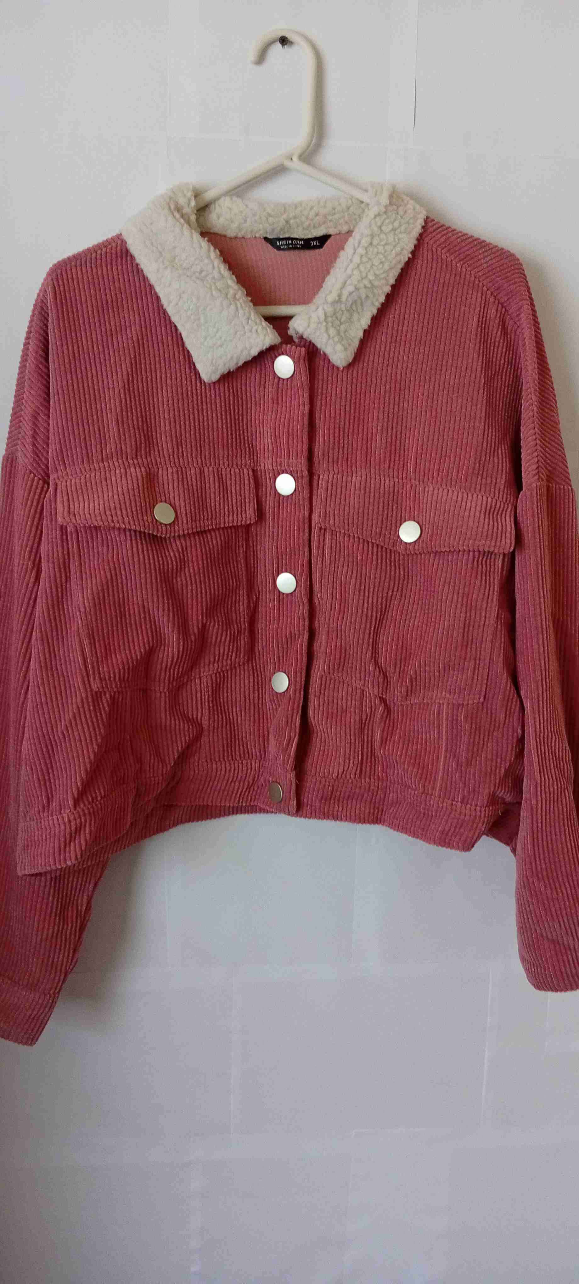 Chaqueta rosada con cuello de lana talla 3XL - miniatura 1