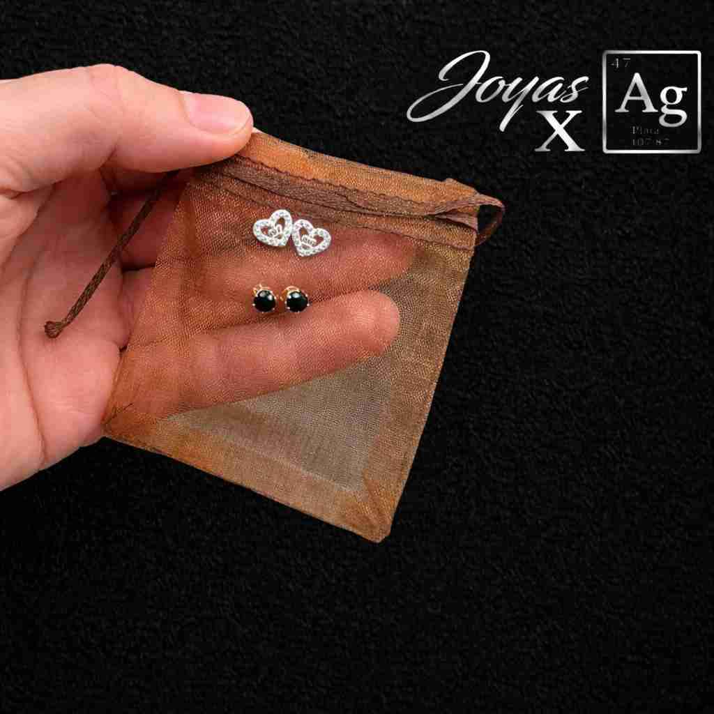 2 pares de aros corazón y negro de plata