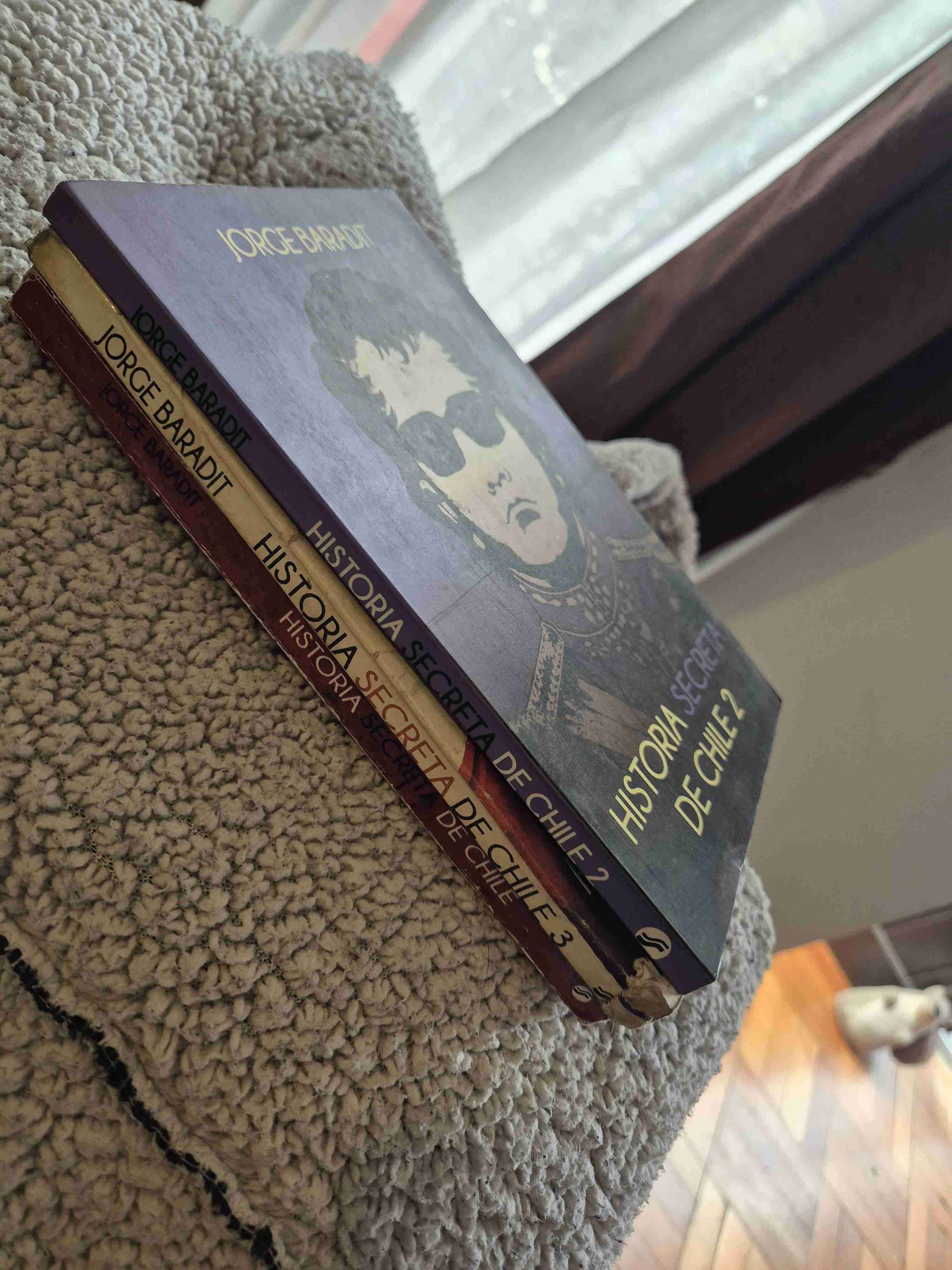 Colección Historia Secreta de Chile - miniatura 1
