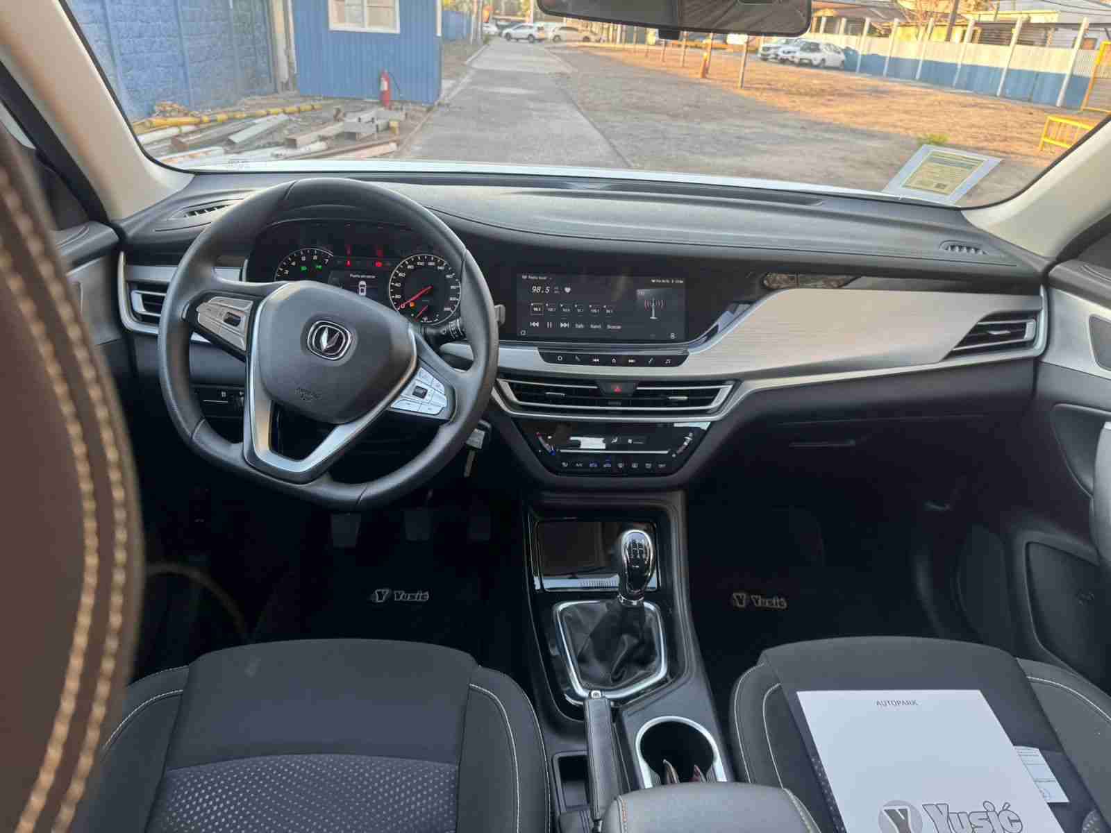 Changan CS35 Plus Confort MT 2024 - miniatura 6