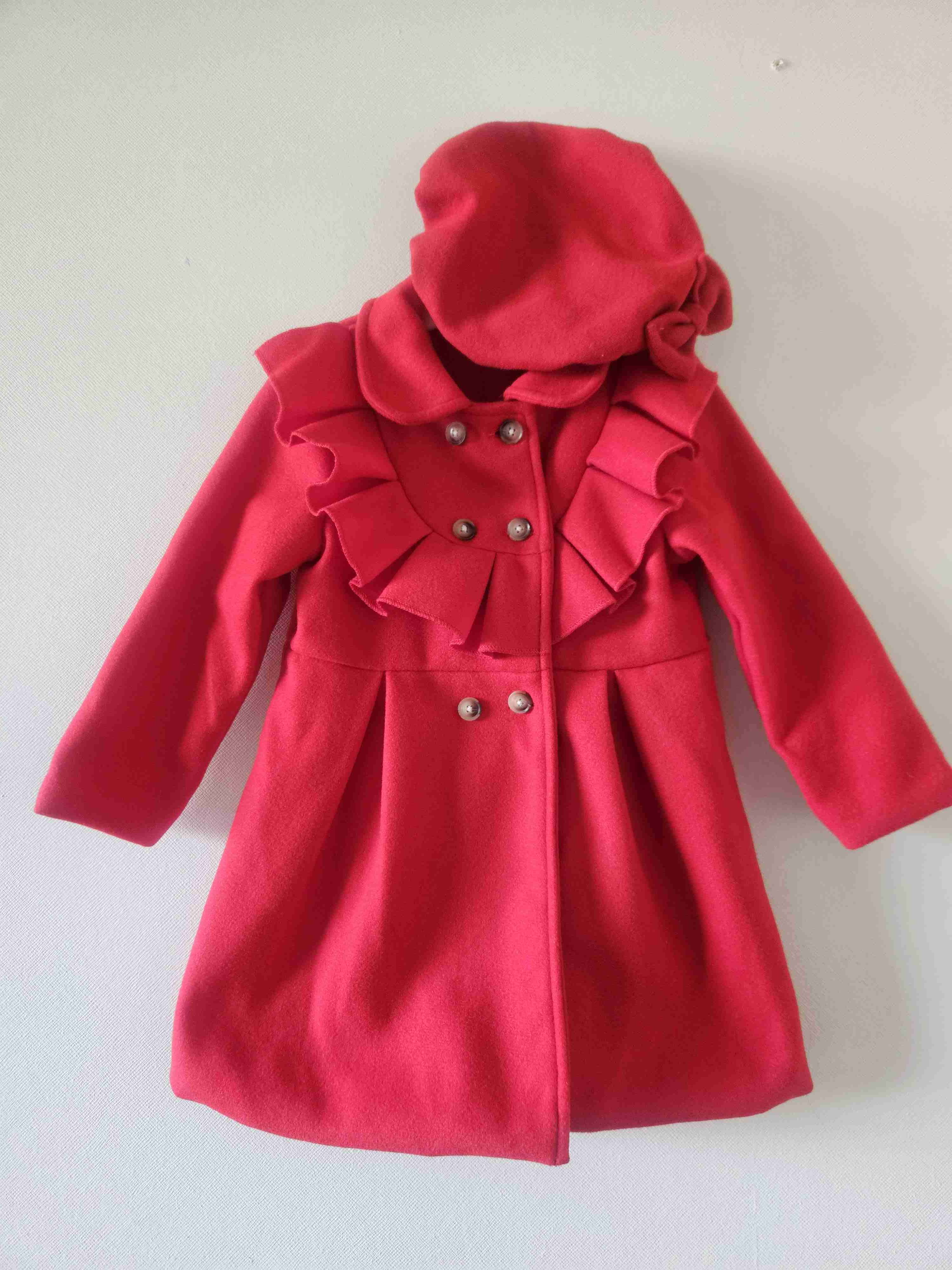 Abrigo rojo con boina infantil - miniatura 1