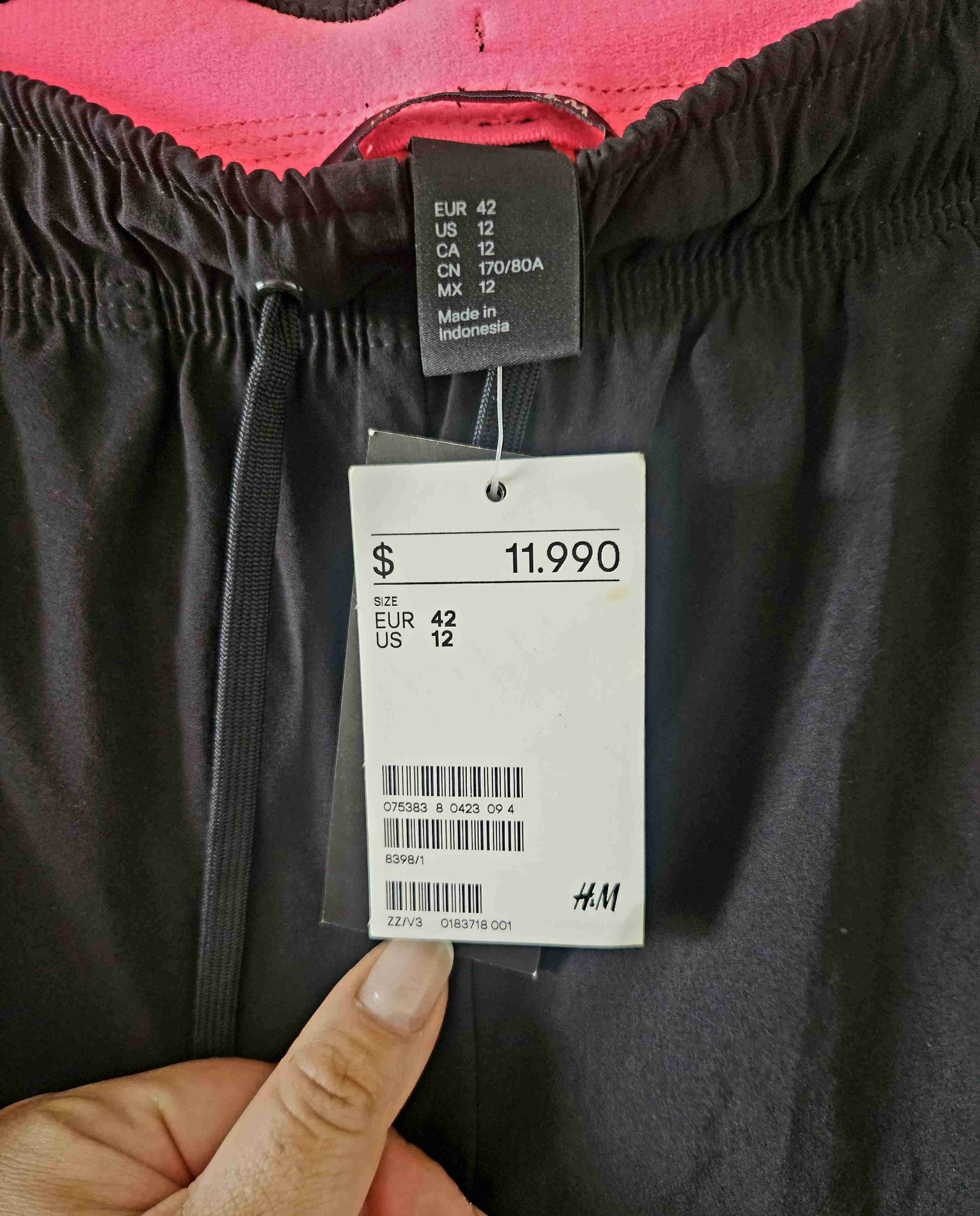 Shorts deportivos negros - miniatura 5