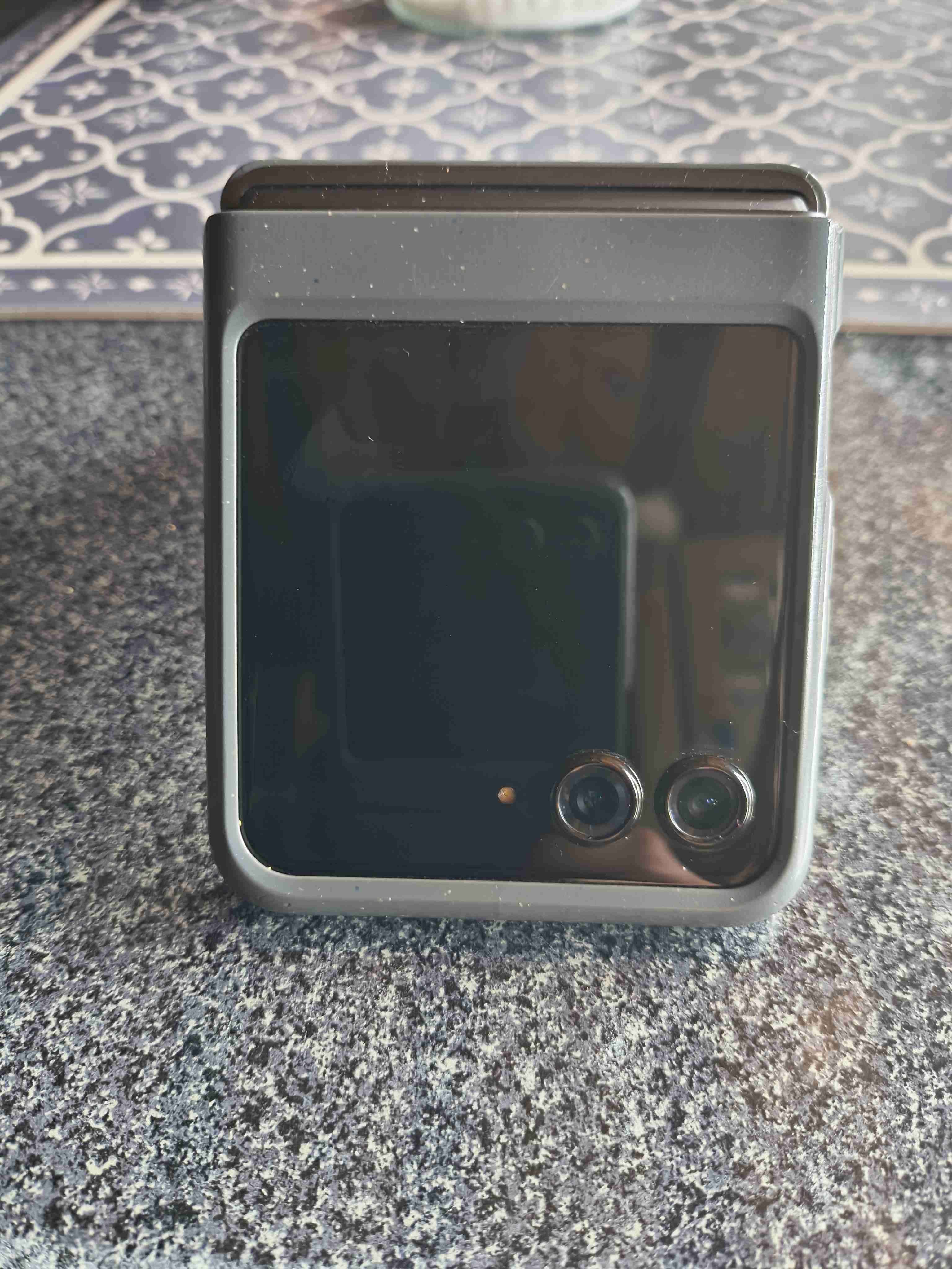 Motorola Razr 50 - miniatura 5