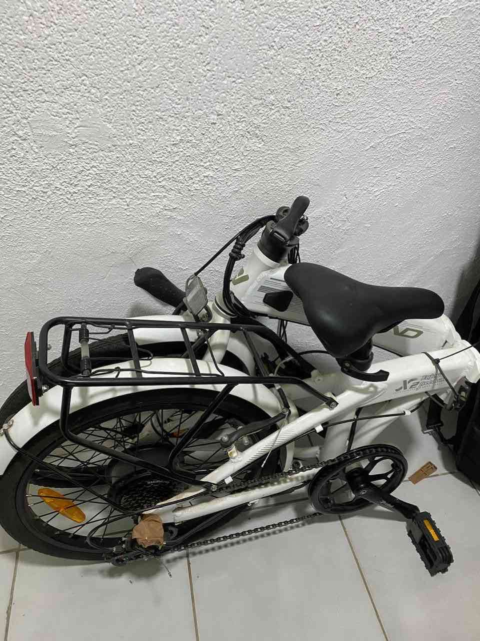 Bicicleta eléctrica plegable blanca Hiland - miniatura 2