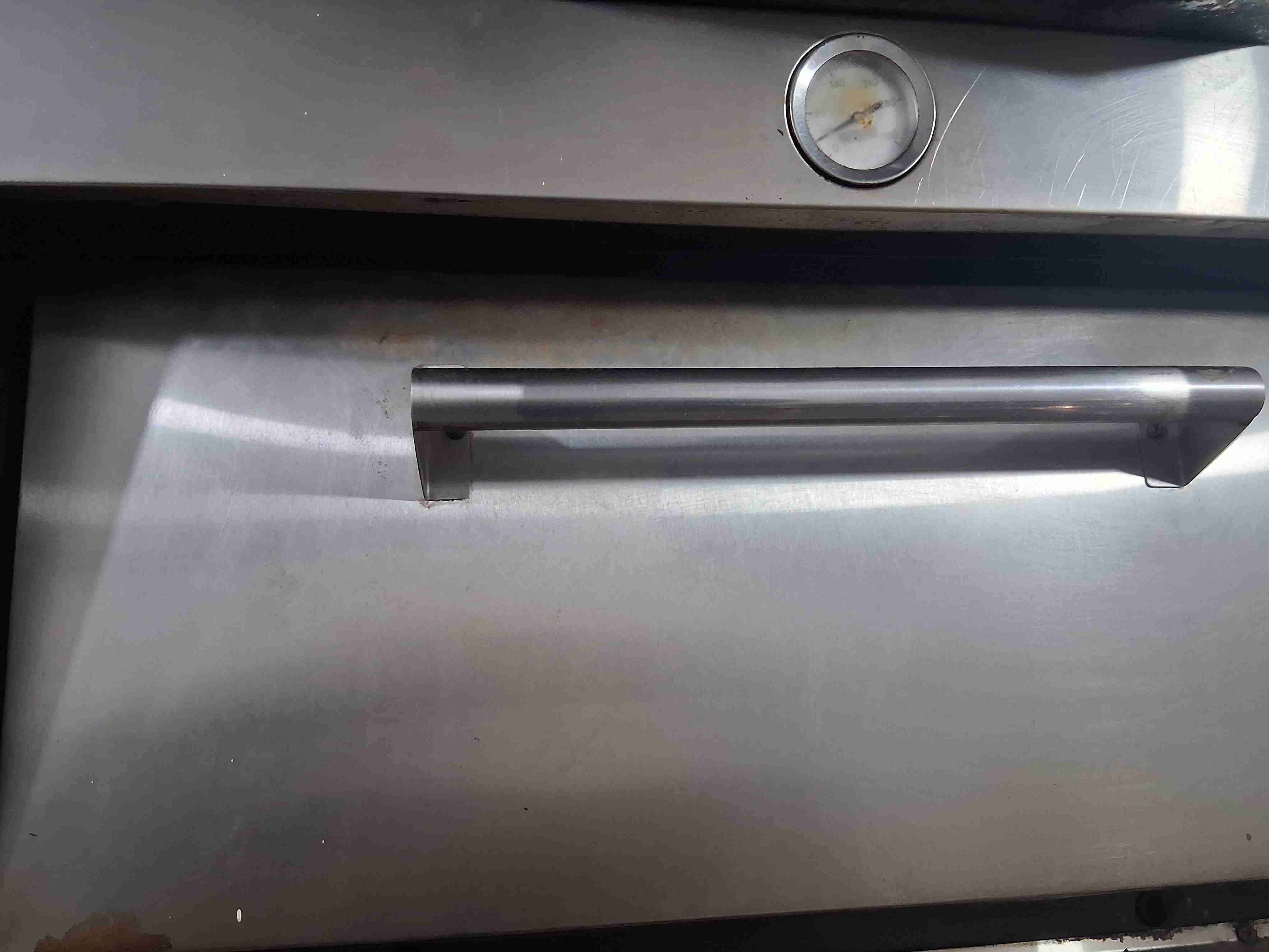 Maquinaria de panaderia en buen estado - miniatura 2