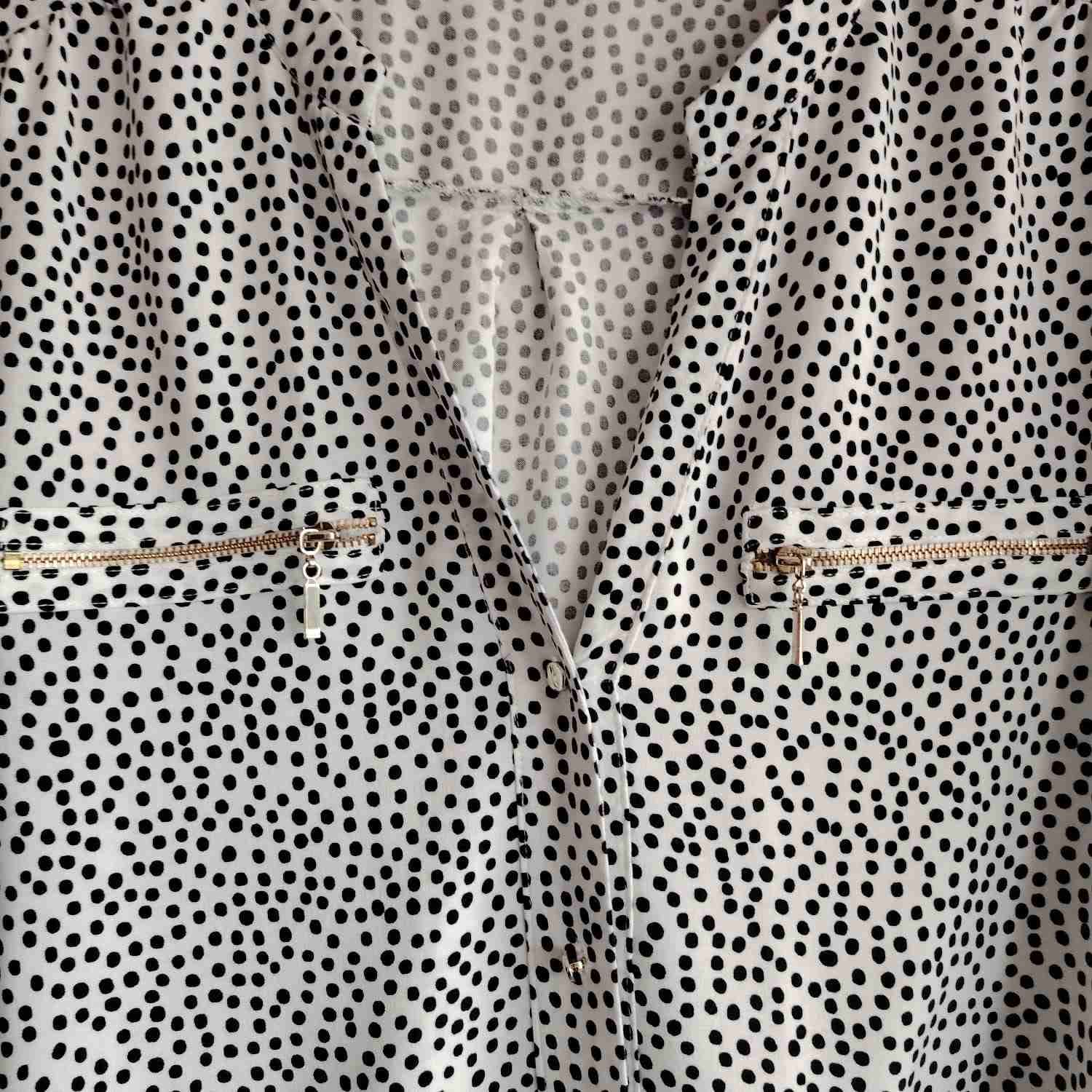 Blusa blanca puntos negros Basement Basic M - miniatura 3