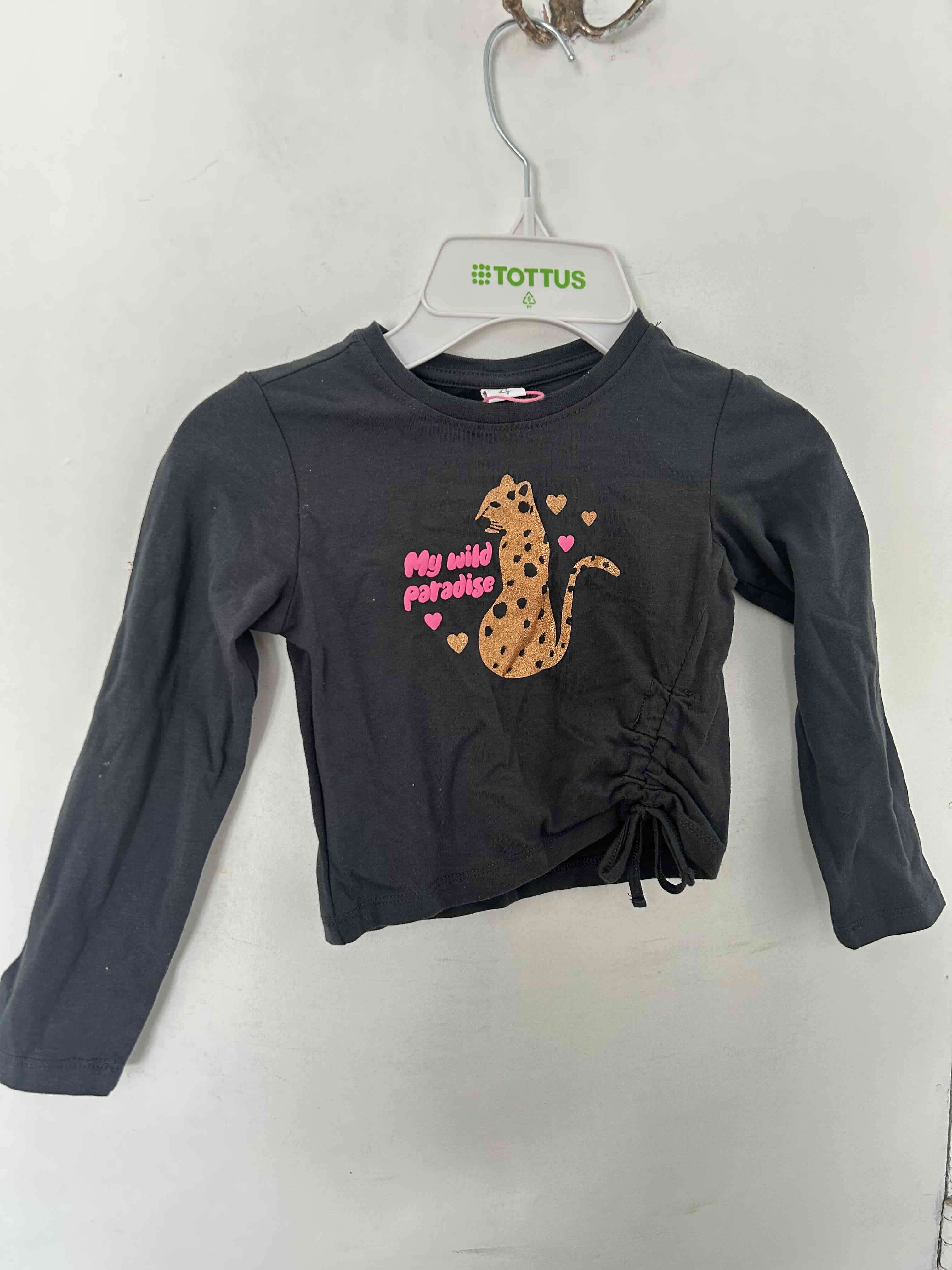 Polera niña gris estampada - miniatura 2