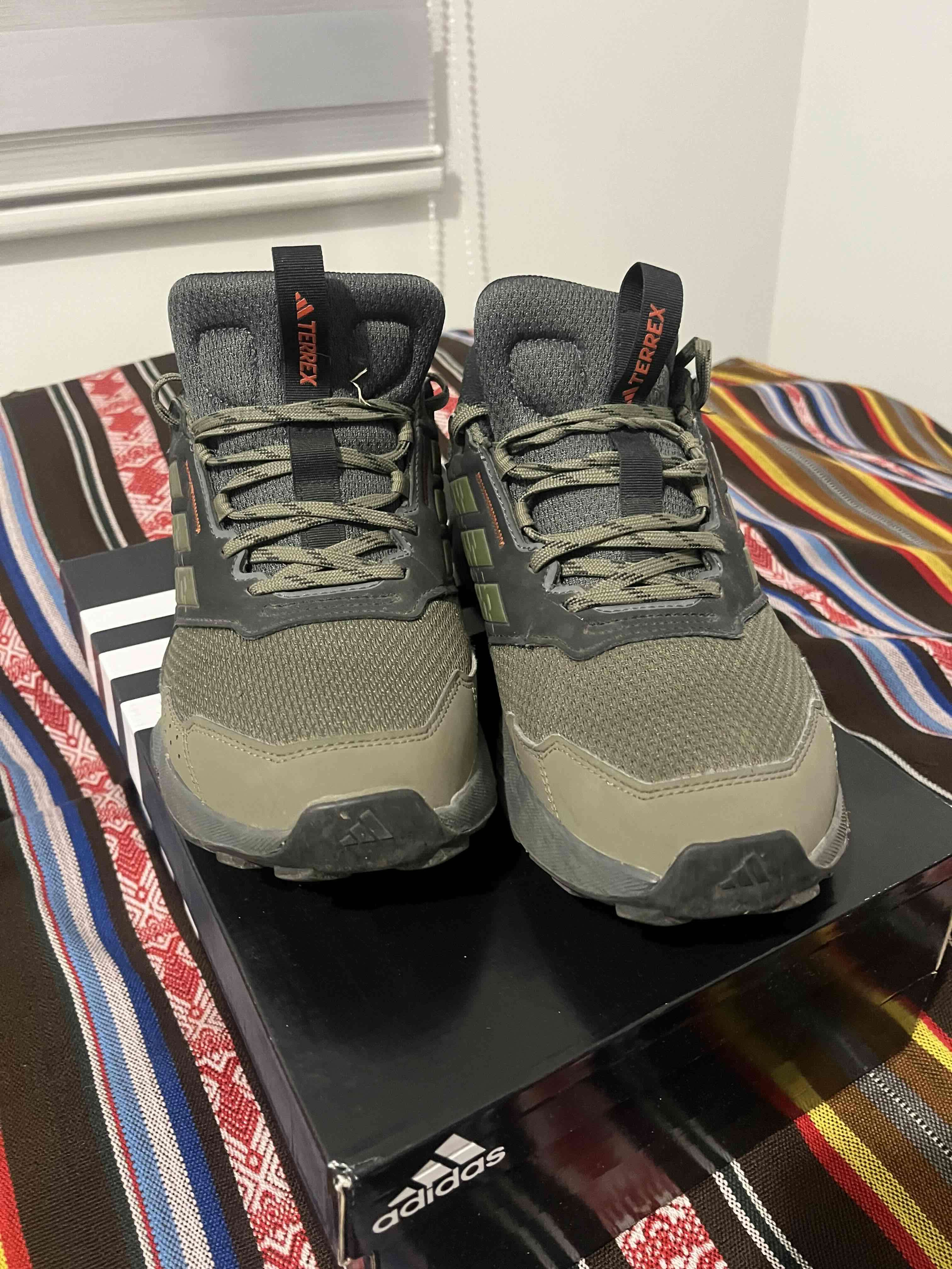 Zapatillas Adidas Terrex verdes - miniatura 1