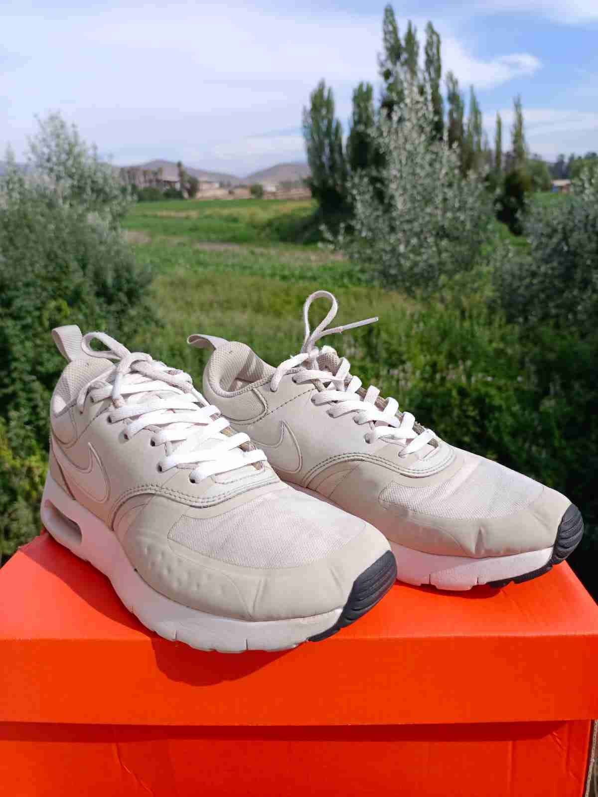 Zapatillas deportivas grises - miniatura 2