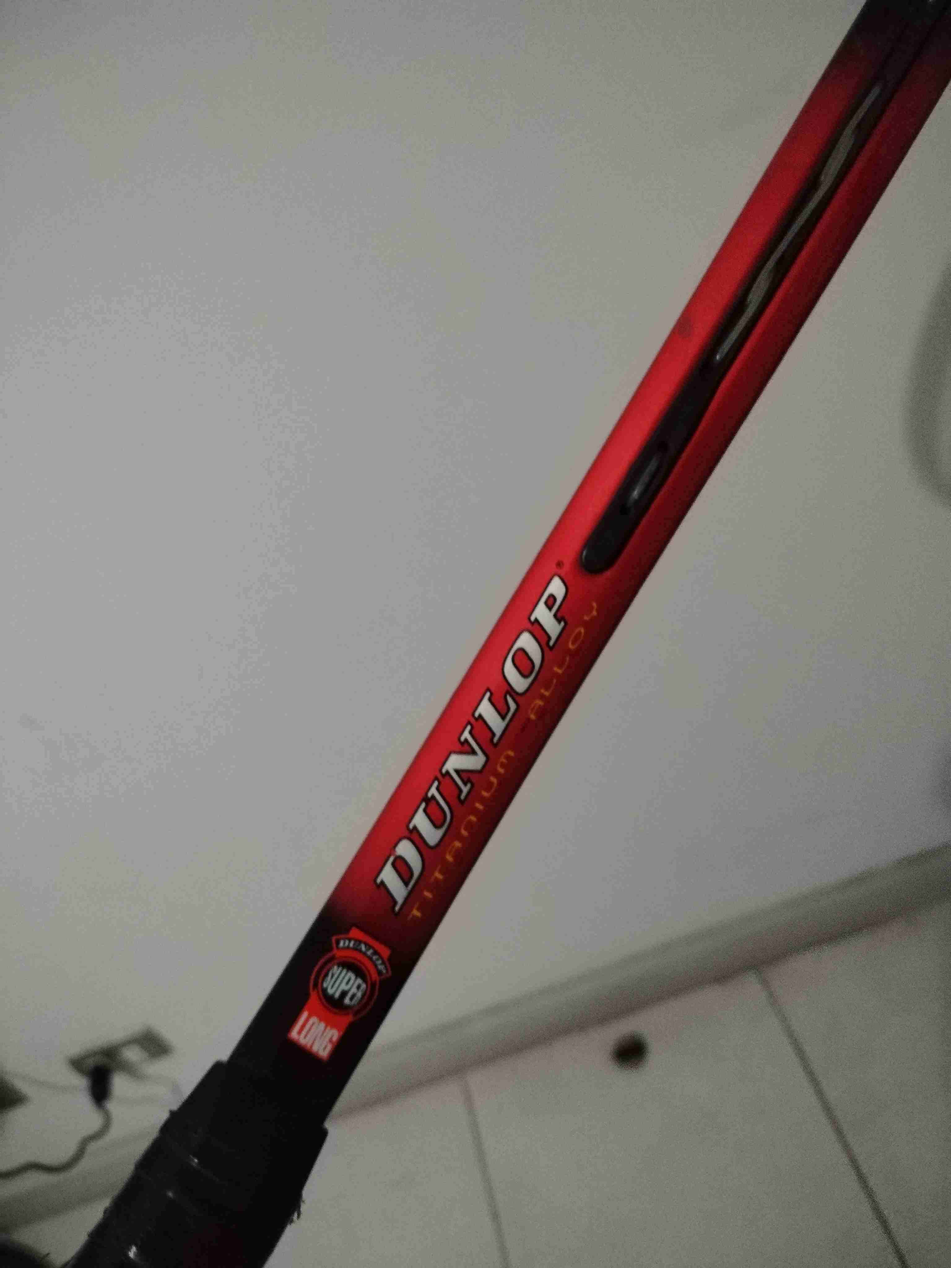 Raqueta de tenis Dunlop roja - miniatura 3