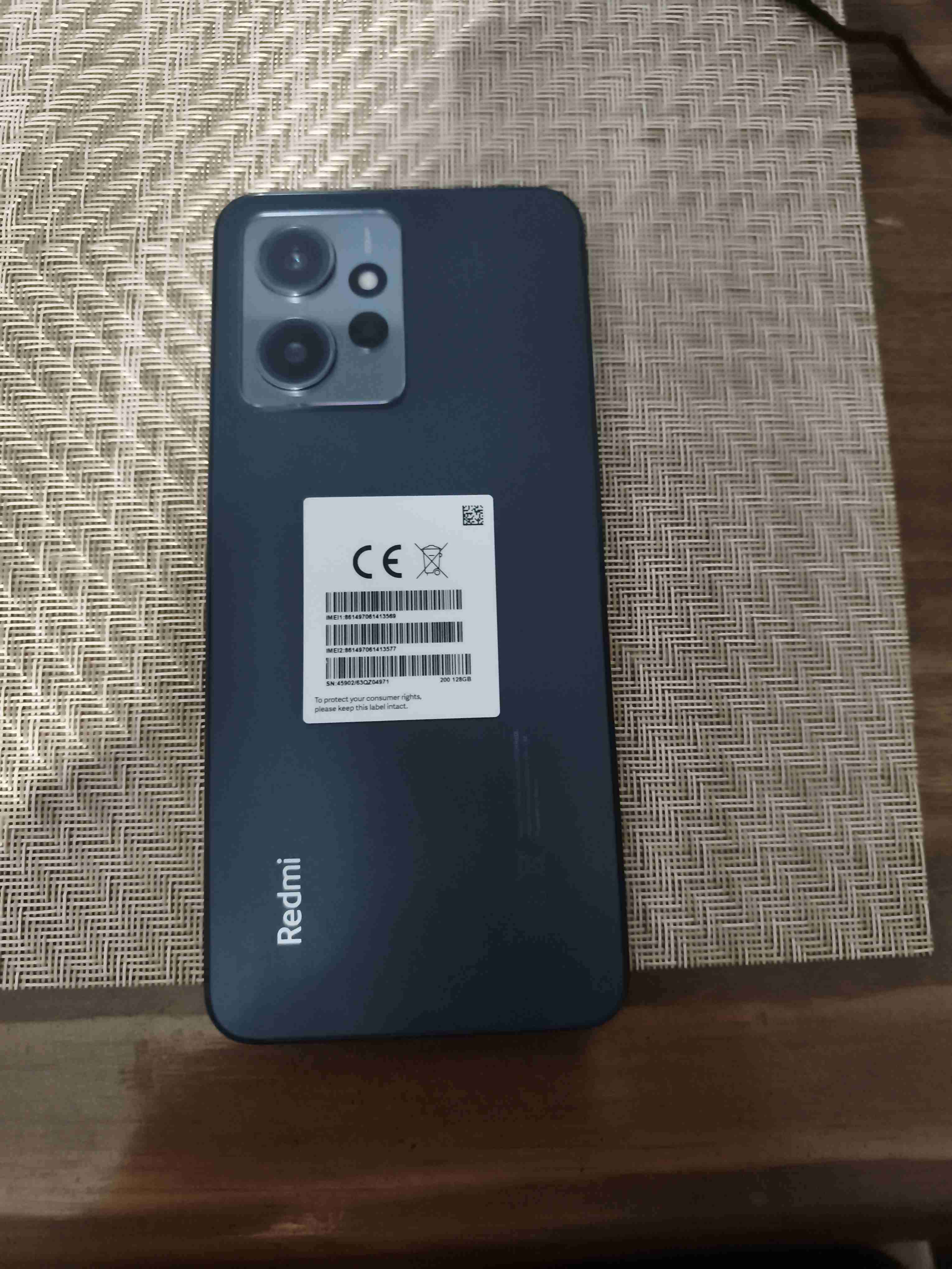 Smartphone en buen estado - miniatura 3