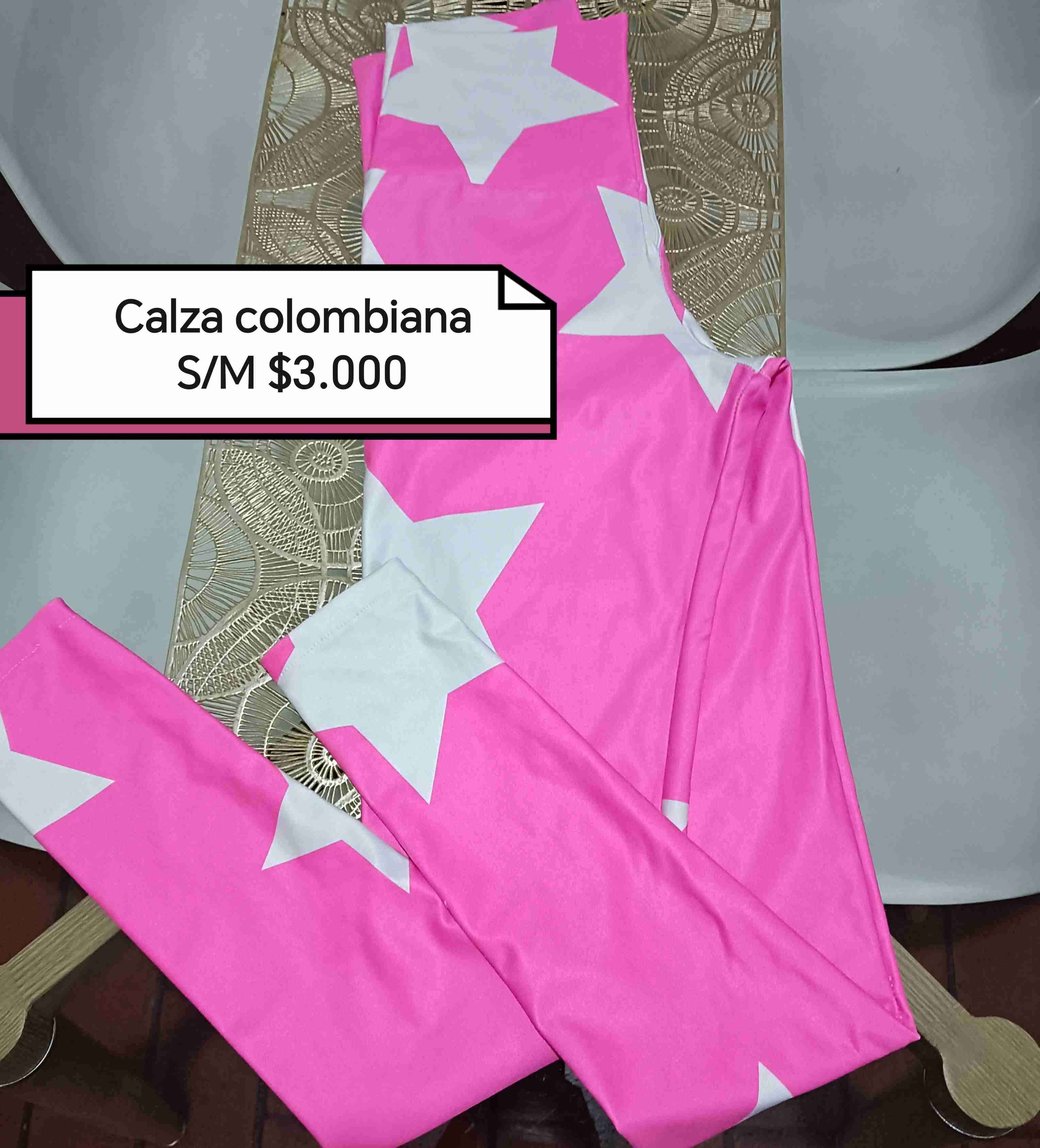 Calza colombiana rosada con estrellas