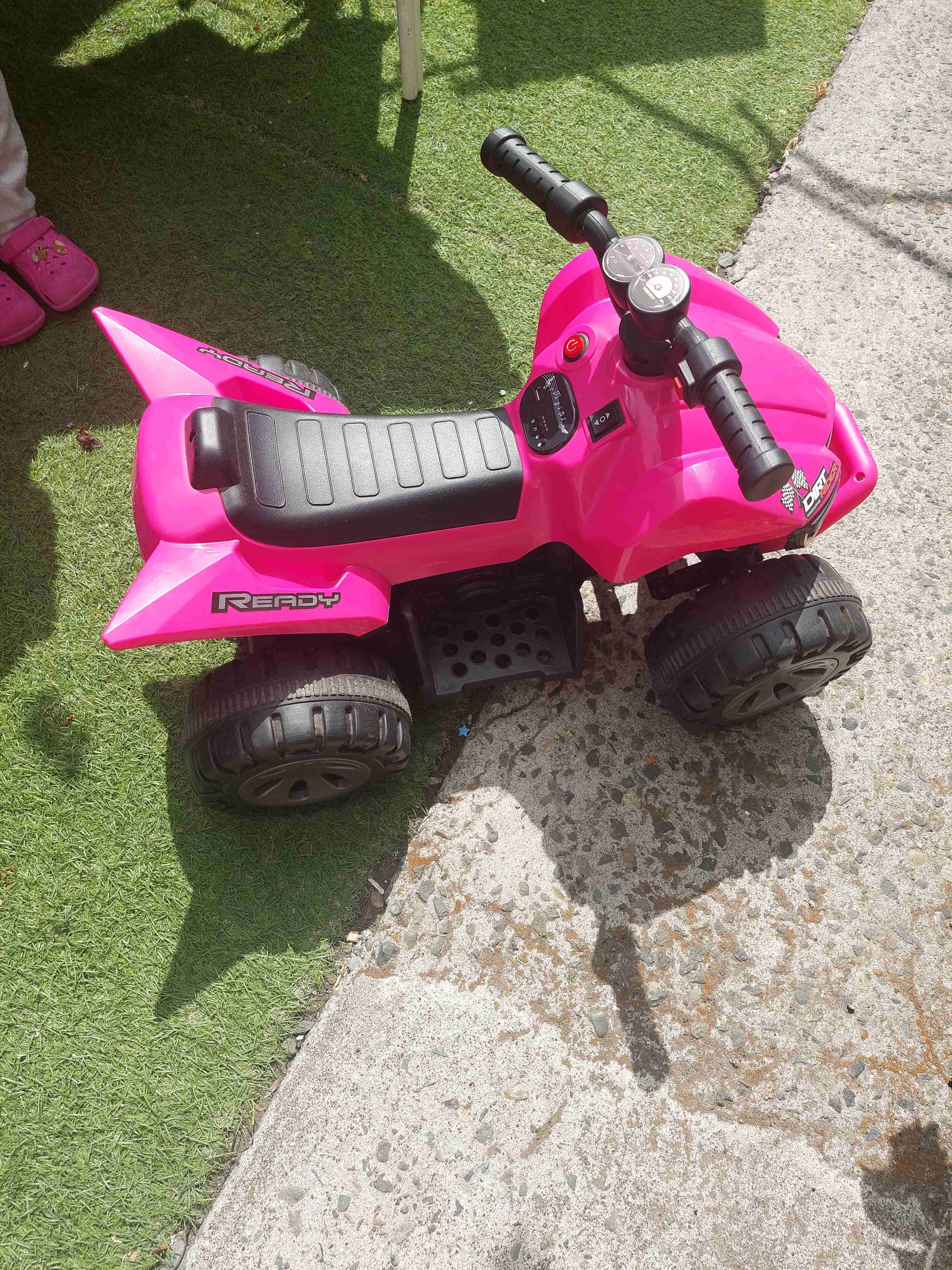 Cuatrimoto infantil rosa - miniatura 4